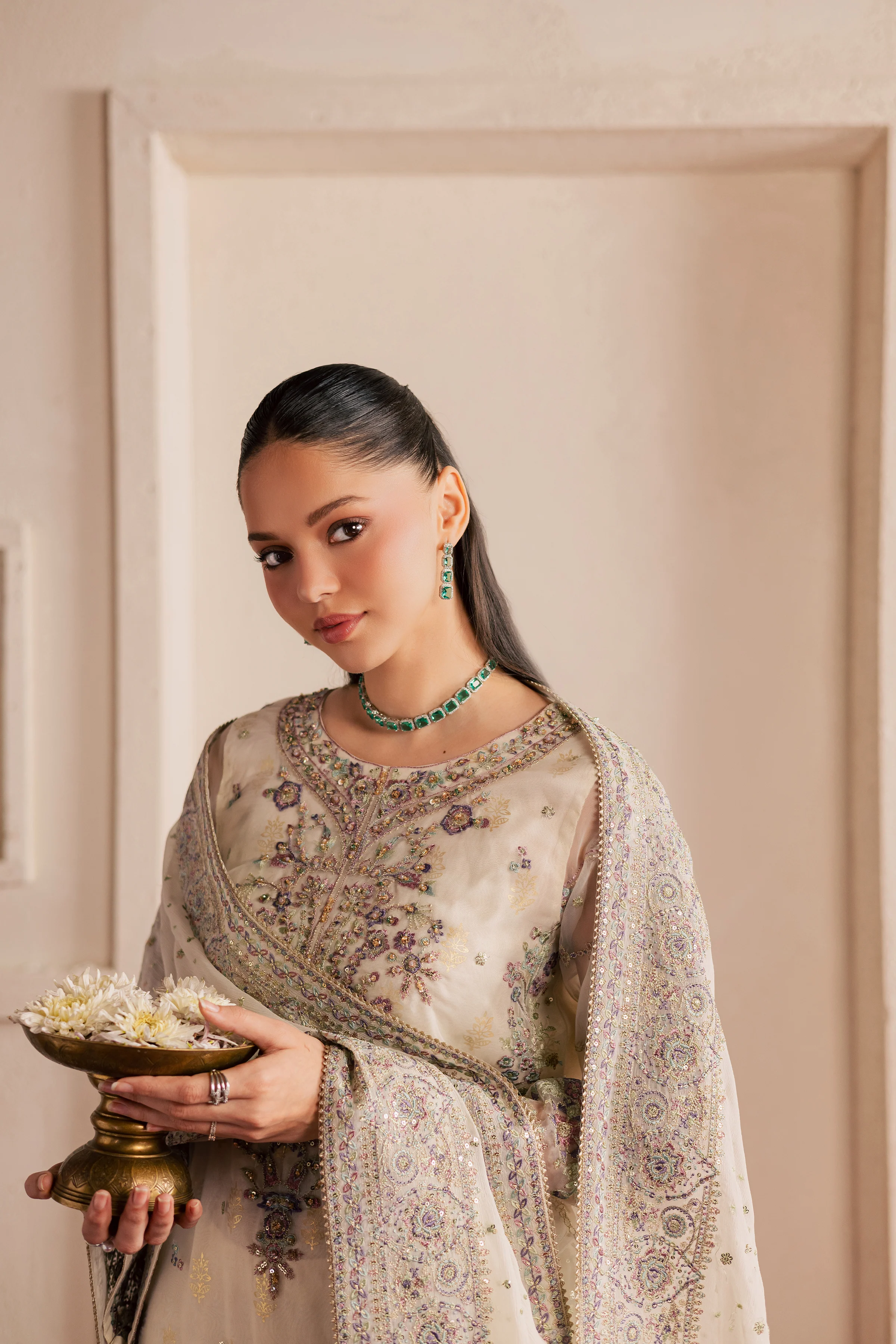 Faiha 3Pc - Festive Luxe Pret - Image 4