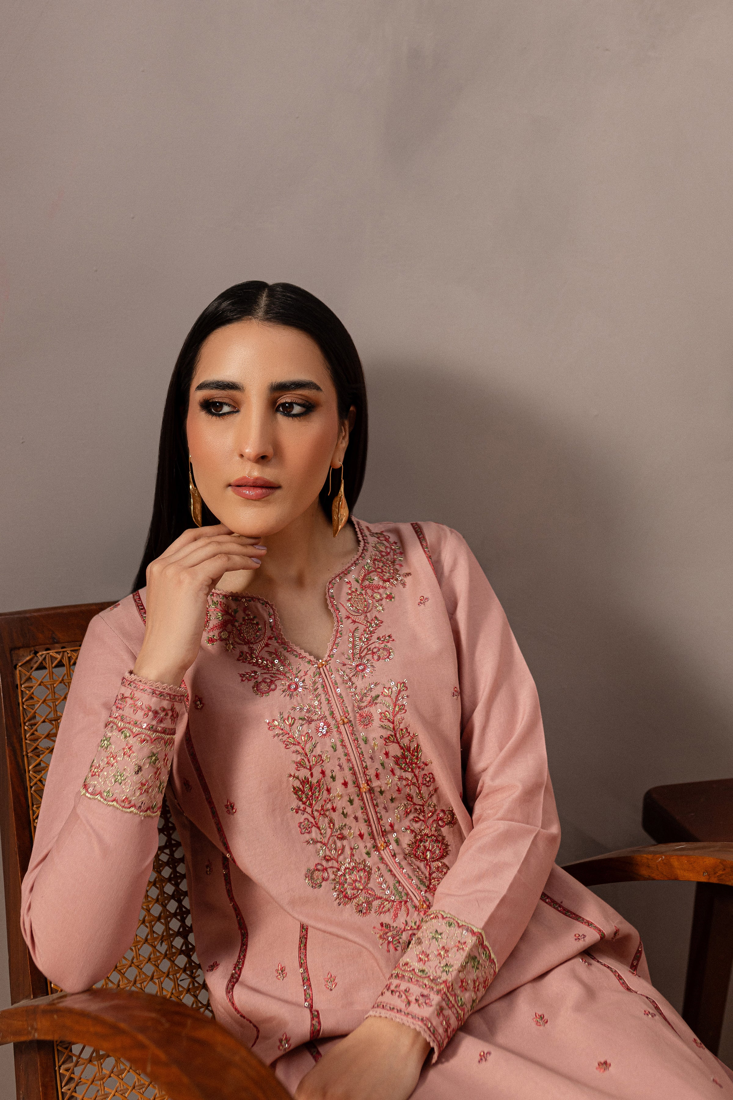 Flamingo 2Pc - Embroidered Khaddar Dress - Image 4