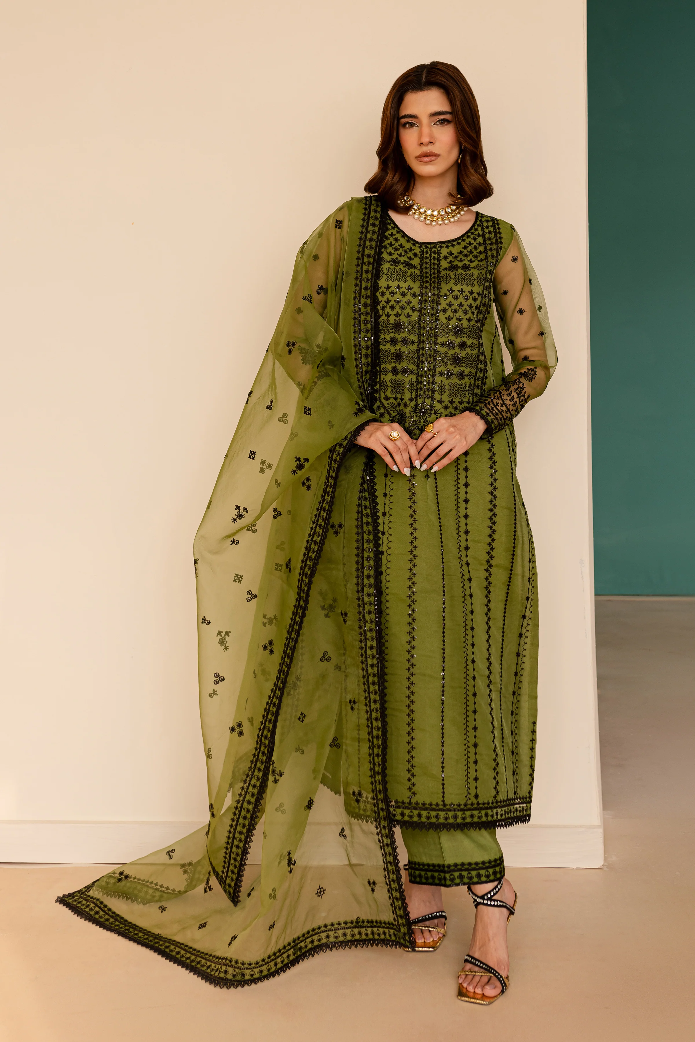 Flaxen 3Pc - Embroidered Luxe Pret - Image 6