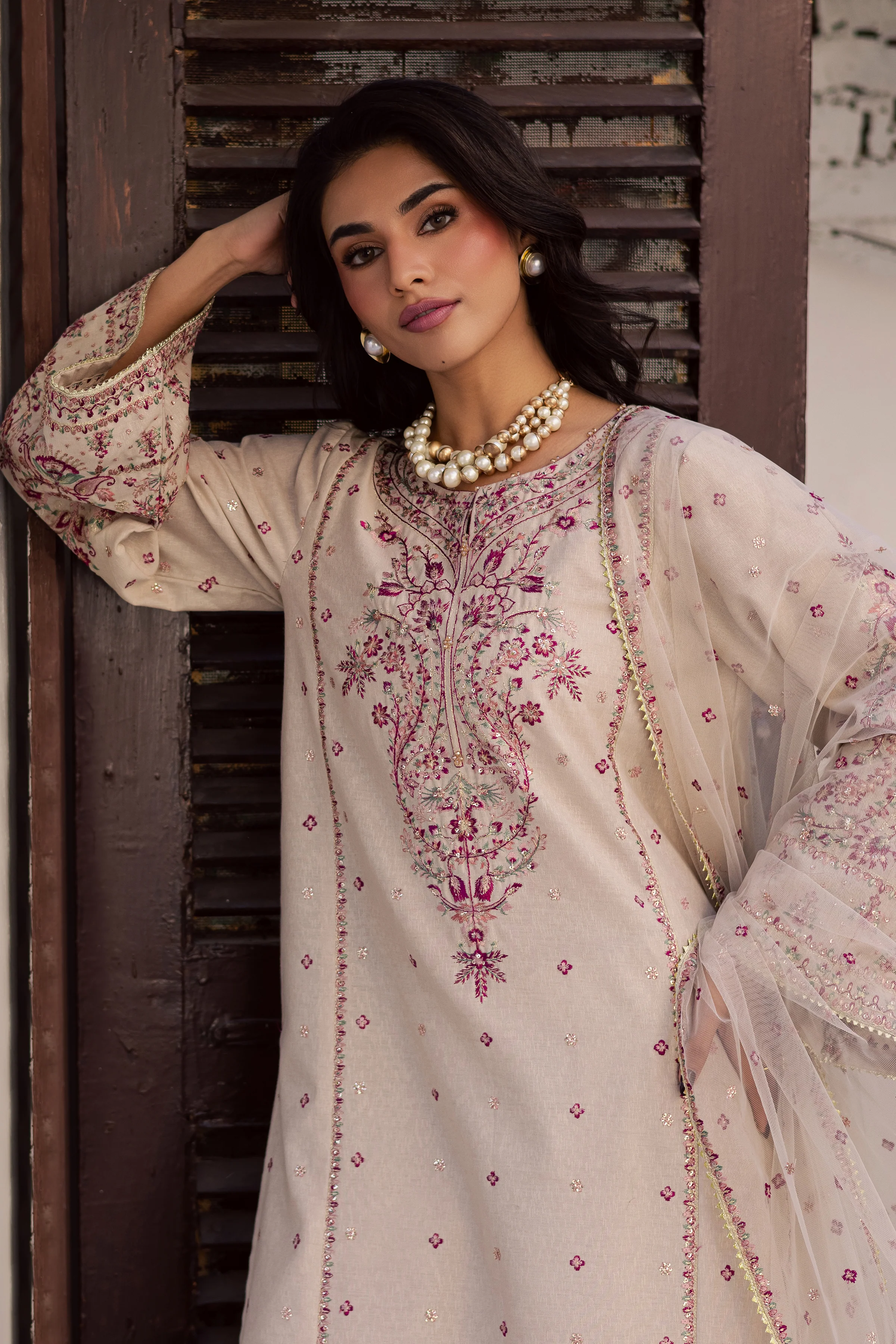 Fleur 3Pc - Embroidered Karandi Dress - Image 4