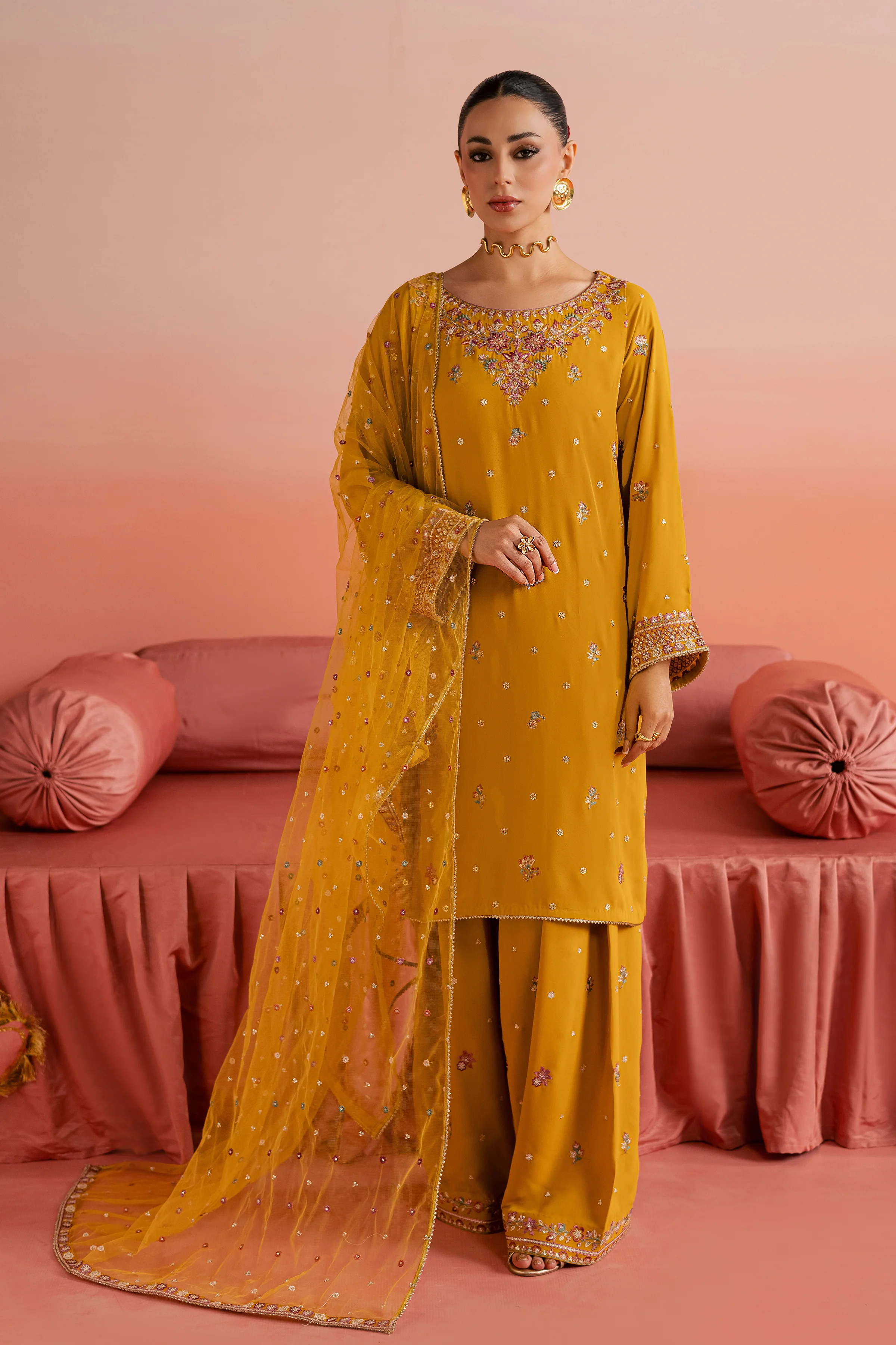 Golden Glow 3Pc - Festive Luxe Pret - Image 3