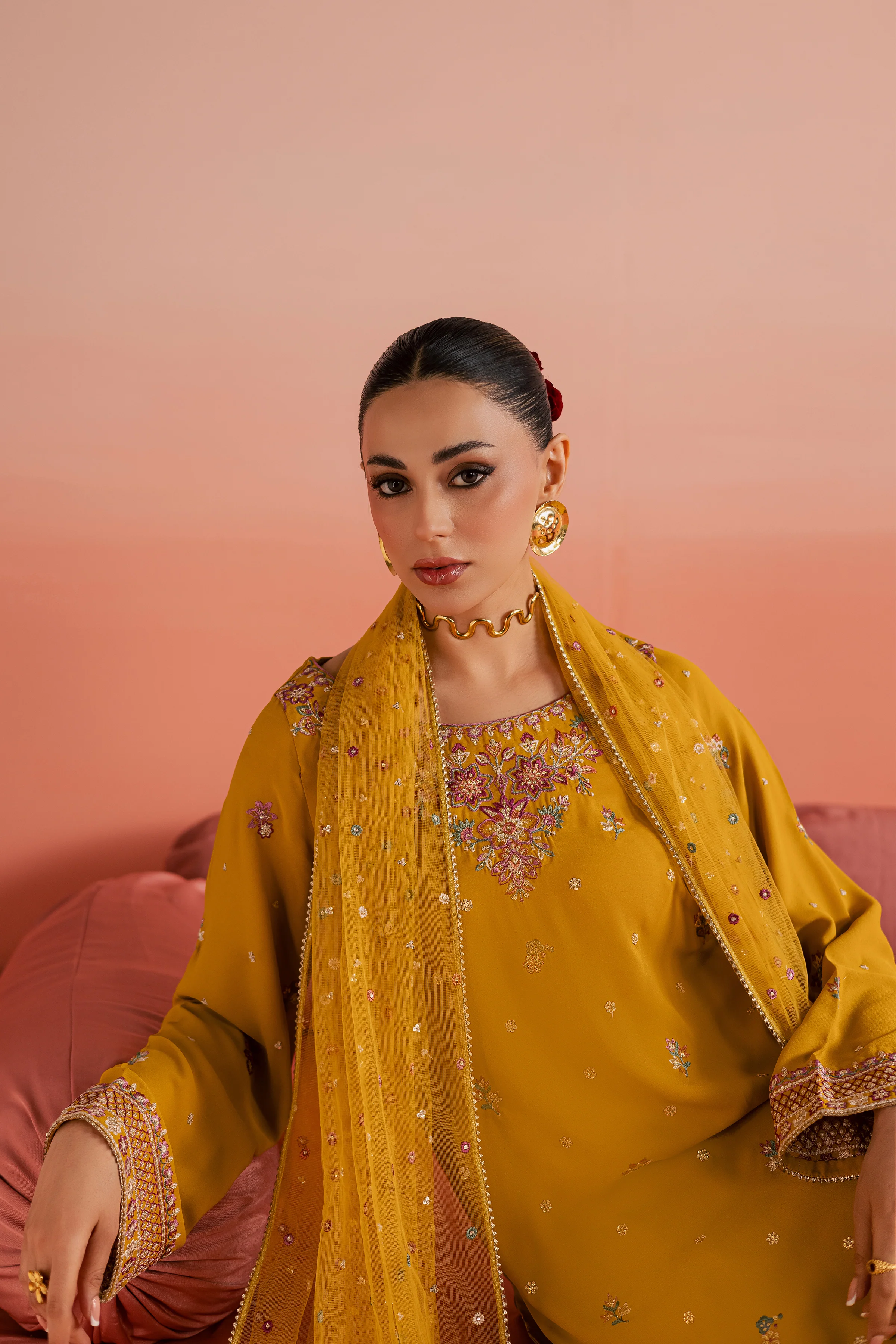 Golden Glow 3Pc - Festive Luxe Pret - Image 4