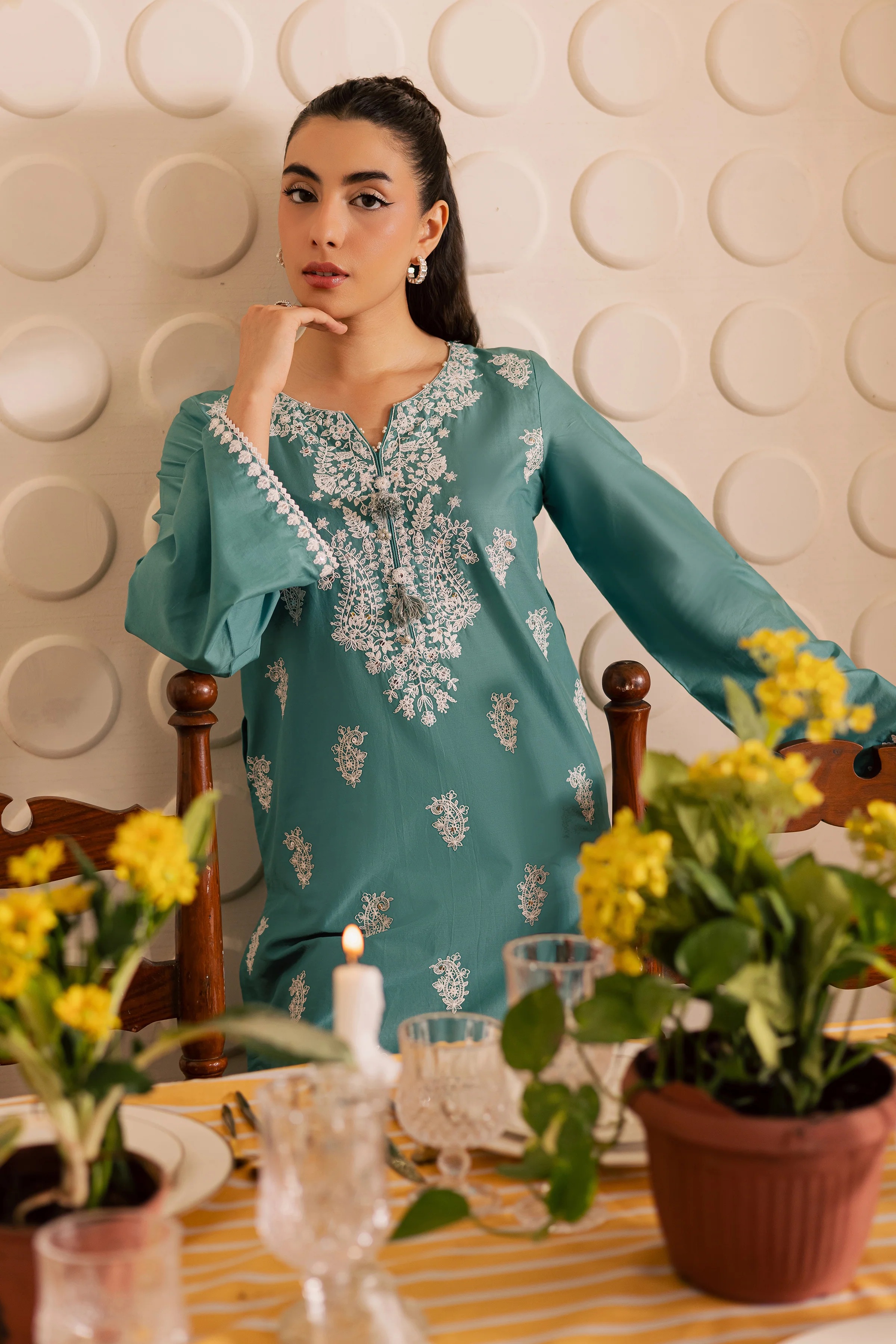 Grace 2pc - Embroidered Lawn Pret - Image 3