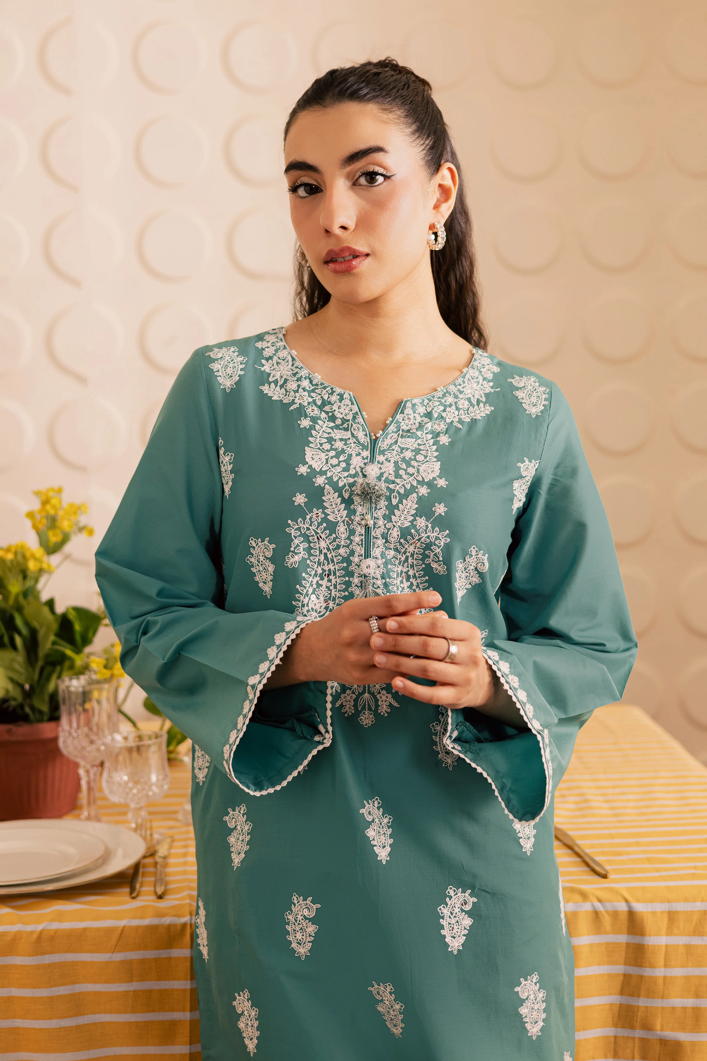 Grace 2pc - Embroidered Lawn Pret - Image 5