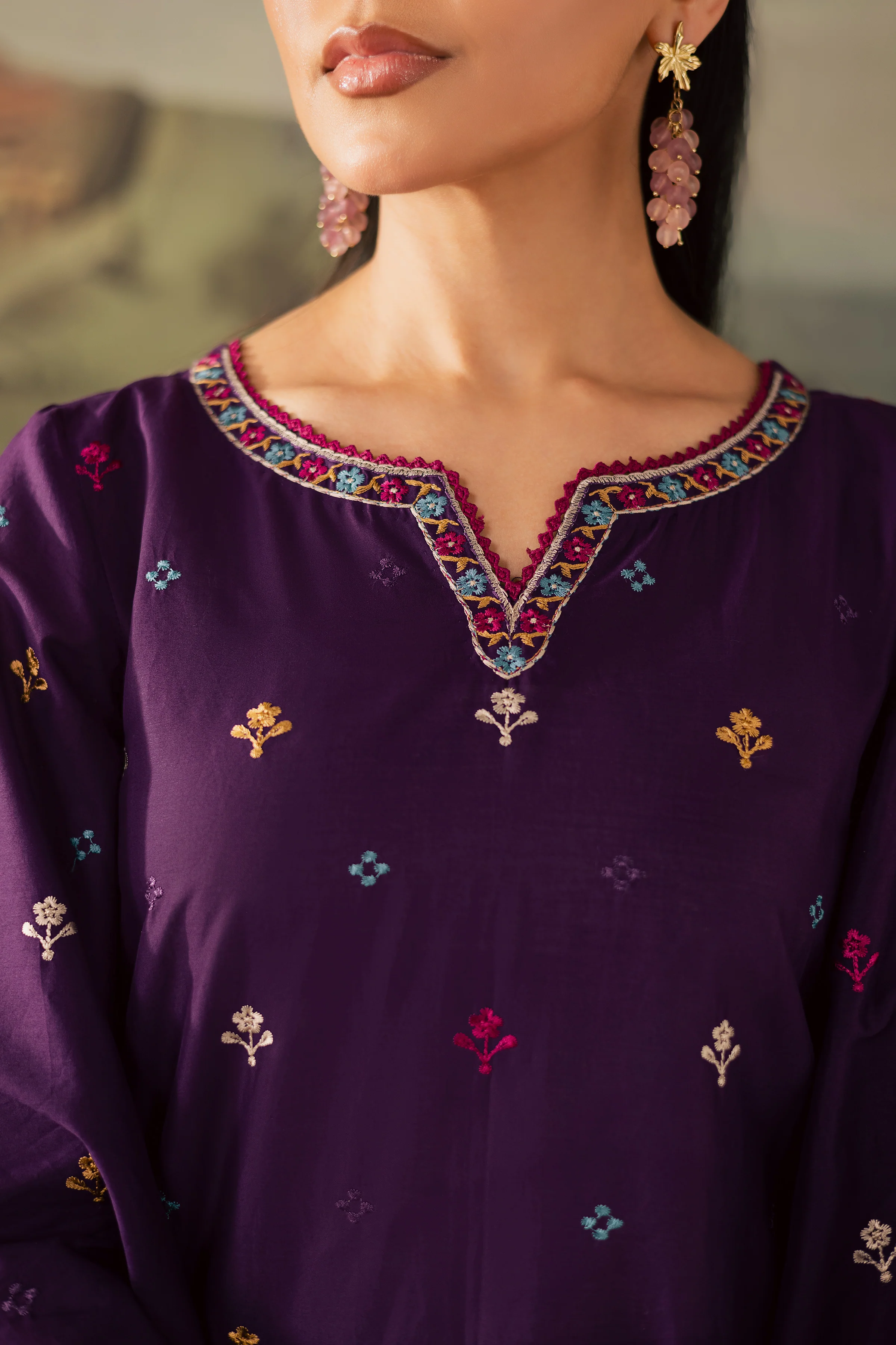 Grapeon 2Pc - Embroidered Lawn Pret - Image 7