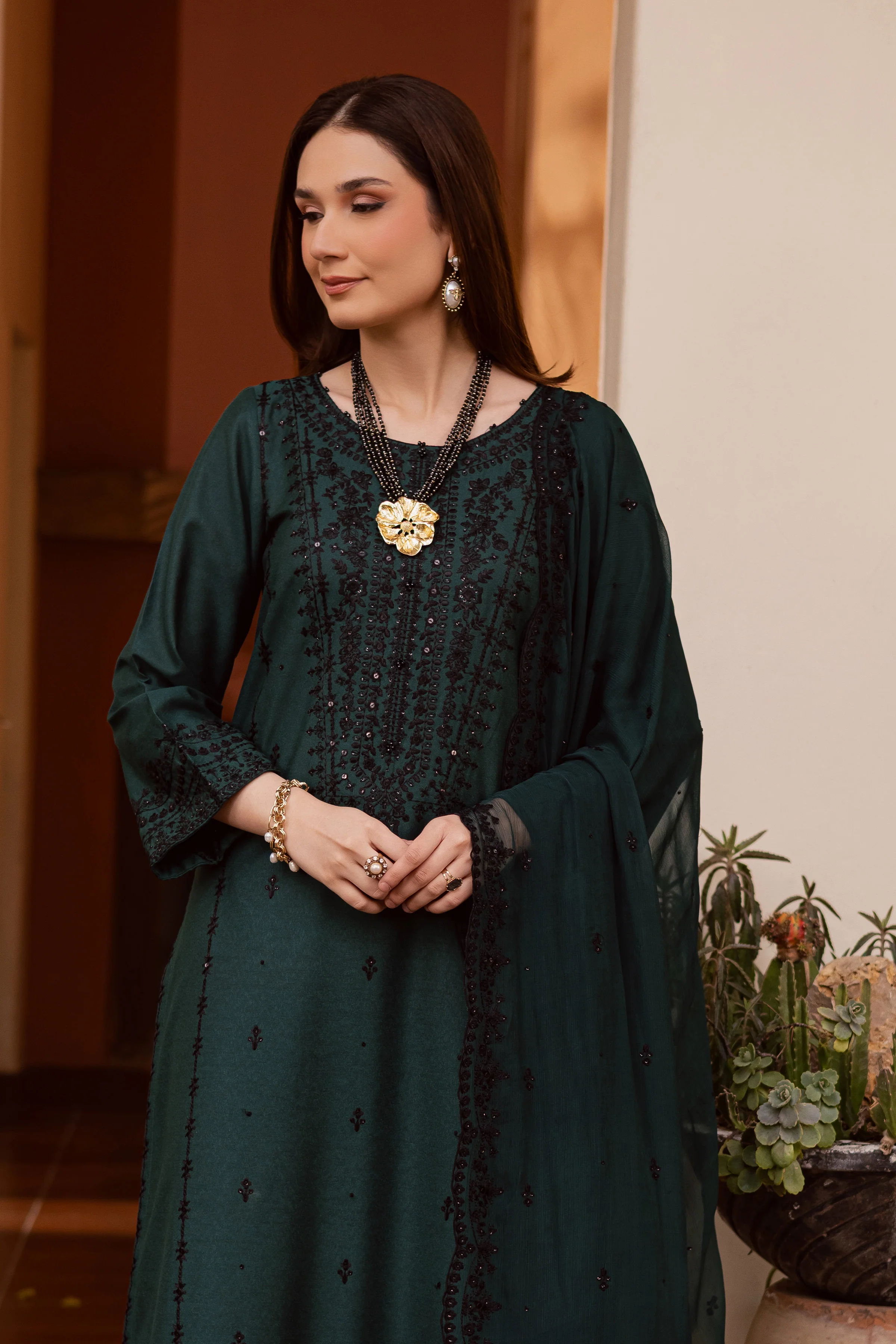 Green Lamia 3Pc - Embroidered Festive Pret - Image 4