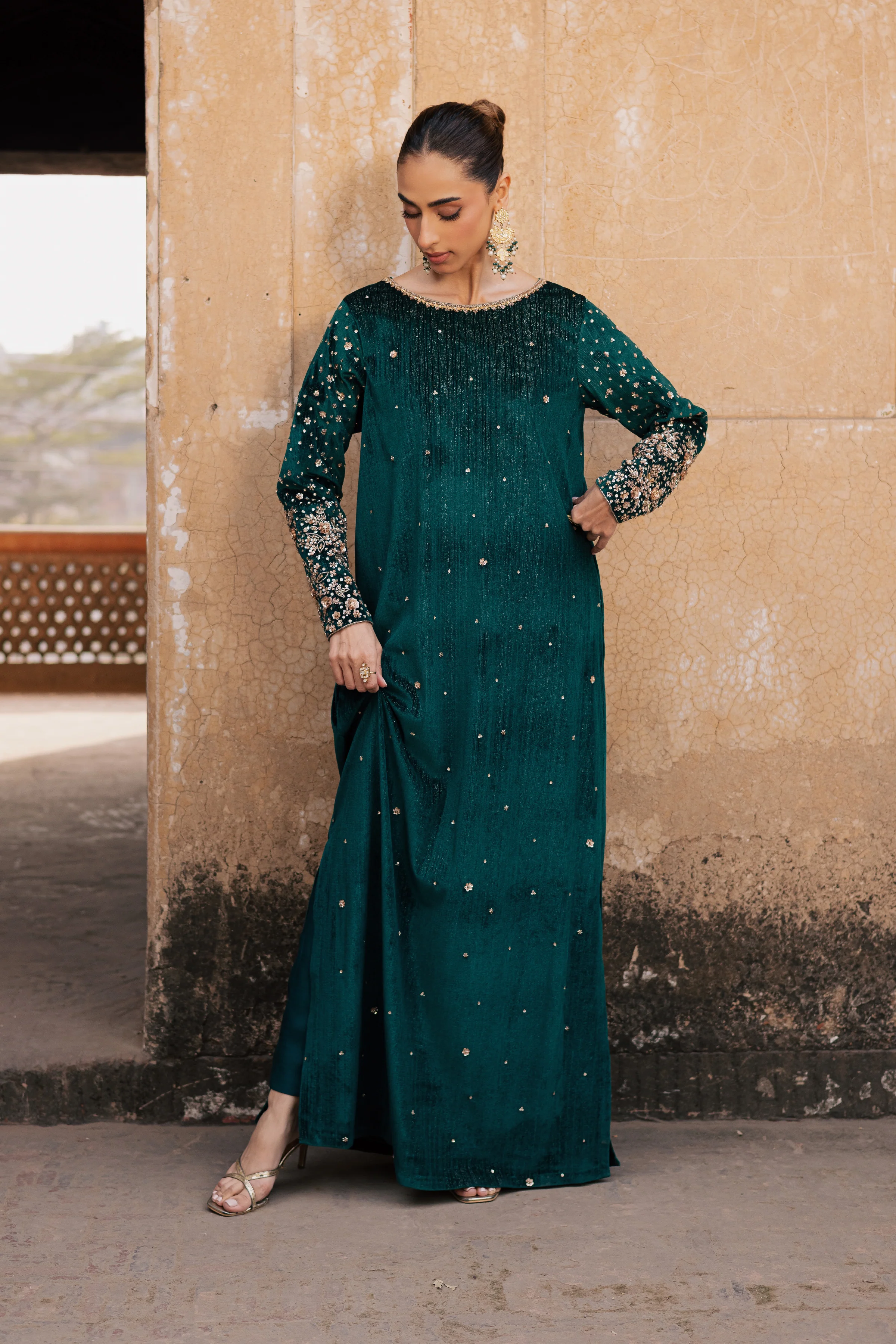 Green Mandana 2Pc - Velvet Formal Dress - Image 5