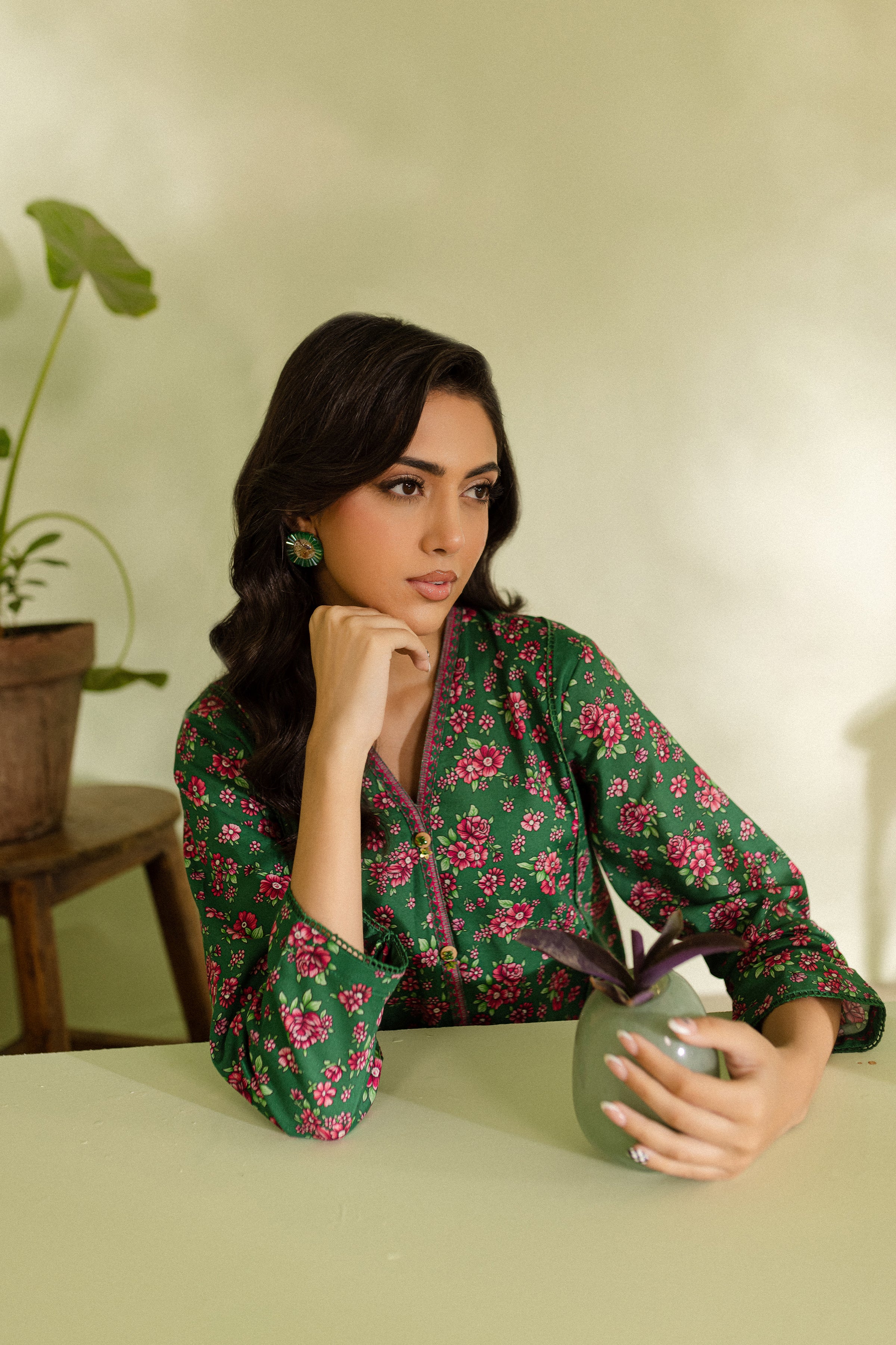 Green Pearl 2pc - Printed Khaddar Dress - Image 6