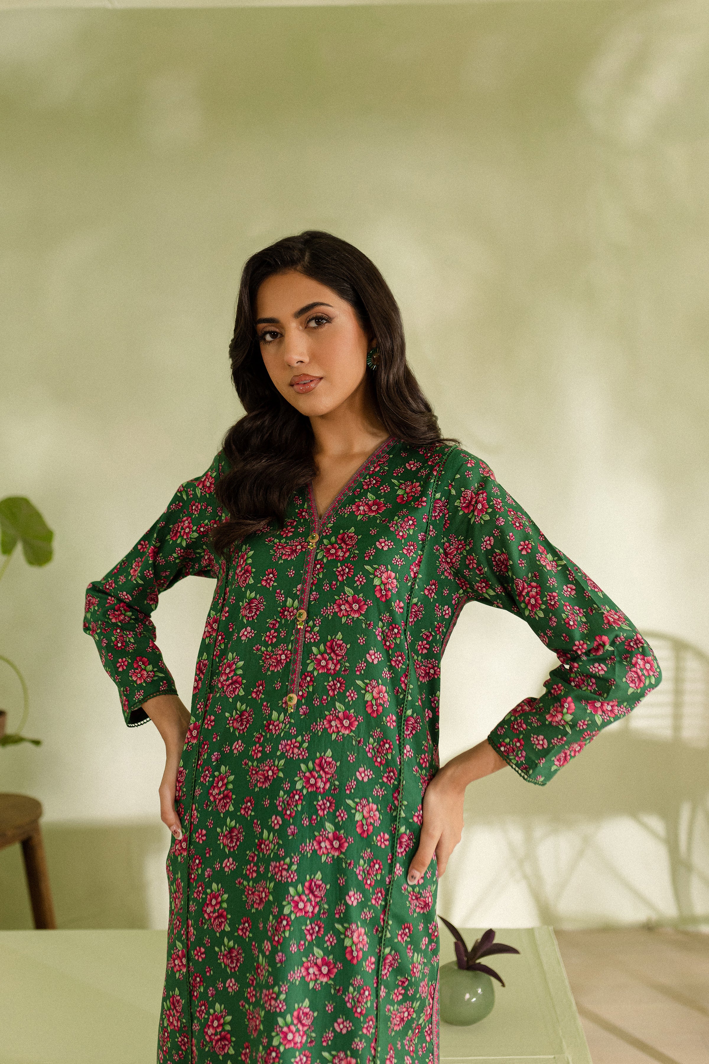 Green Pearl 2pc - Printed Khaddar Dress - Image 7