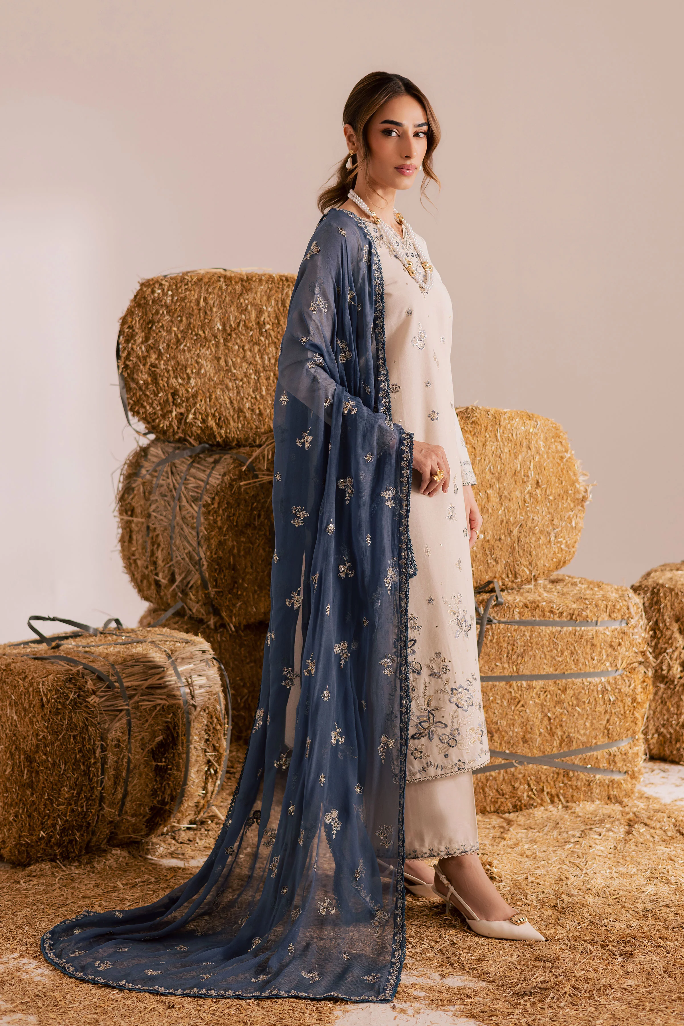 Gul e Lala 3Pc - Embroidered Khaddar Dress - Image 6