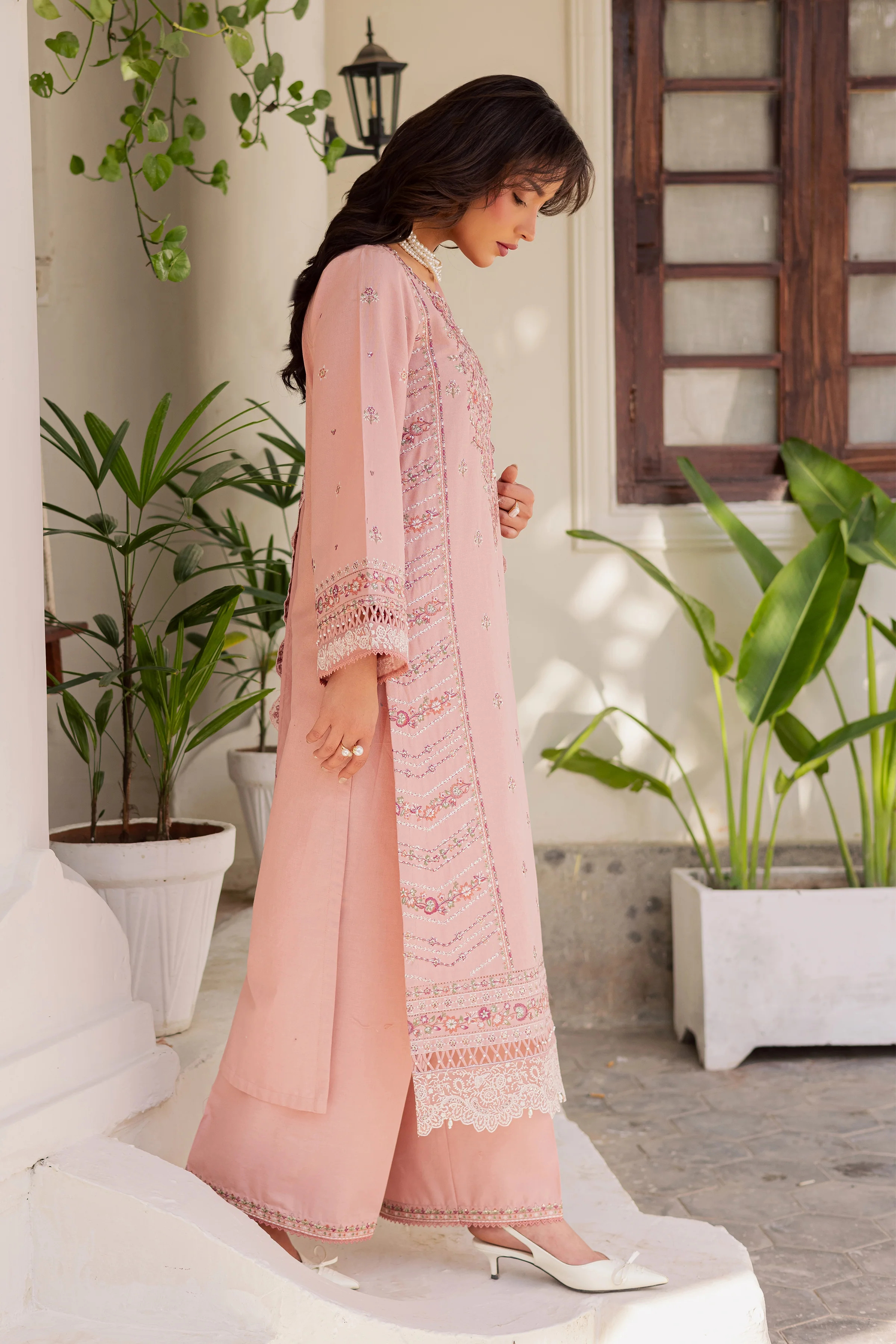 Gulzaar 3Pc - Embroidered Khaddar Dress - Image 5
