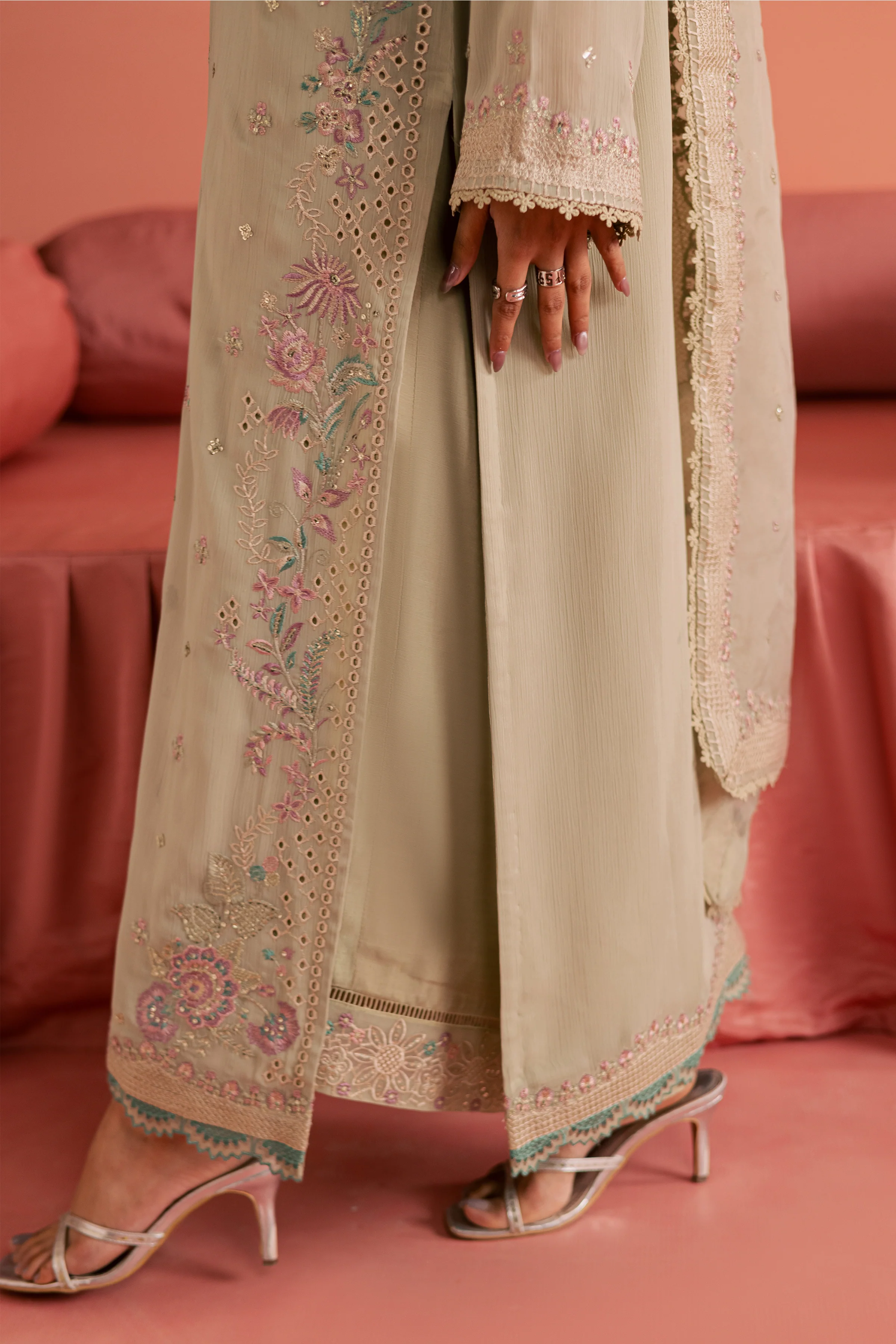 Habeeba 3Pc - Festive Luxe Pret - Image 8