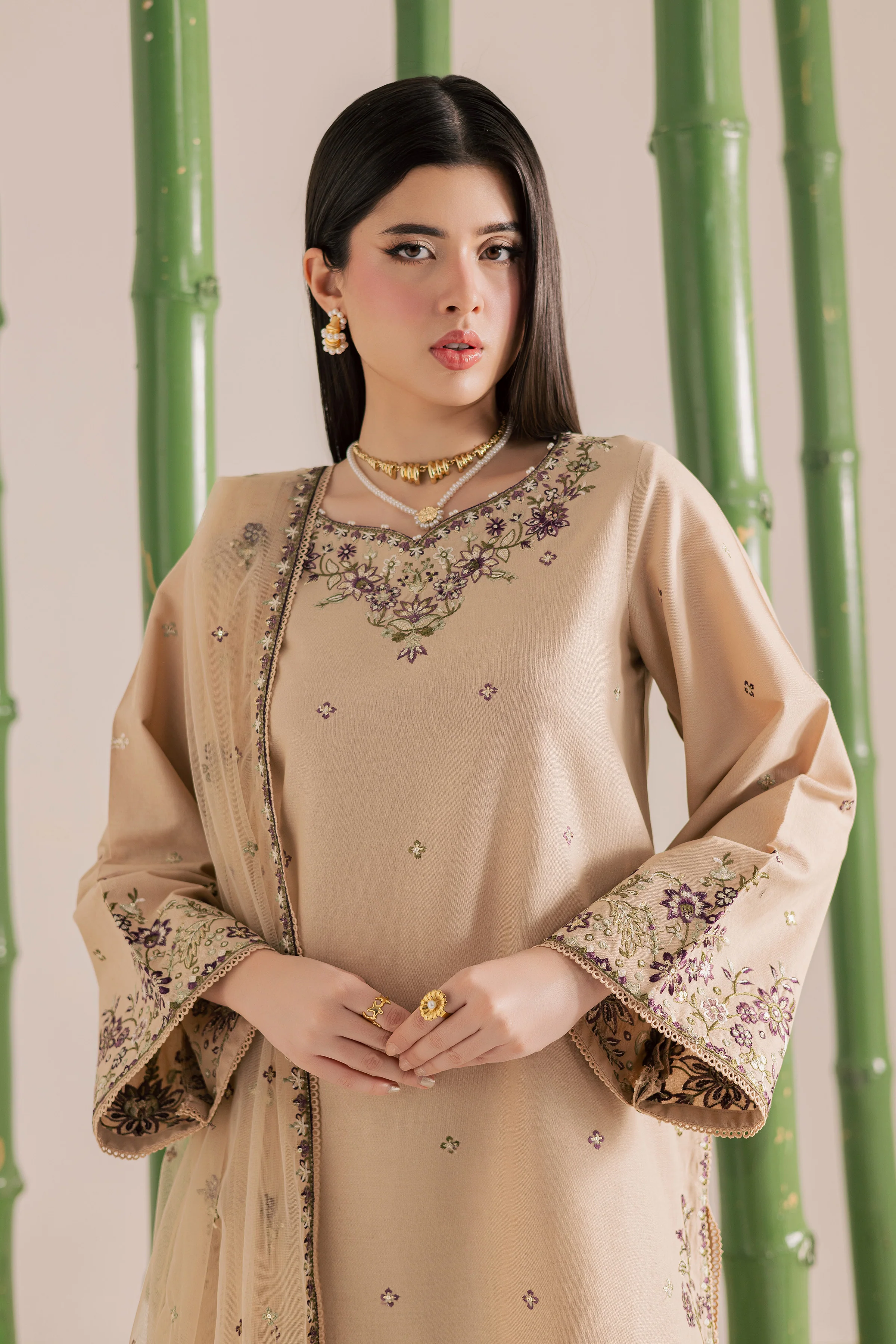 Hastings 3Pc - Embroidered Khaddar Dress - Image 2