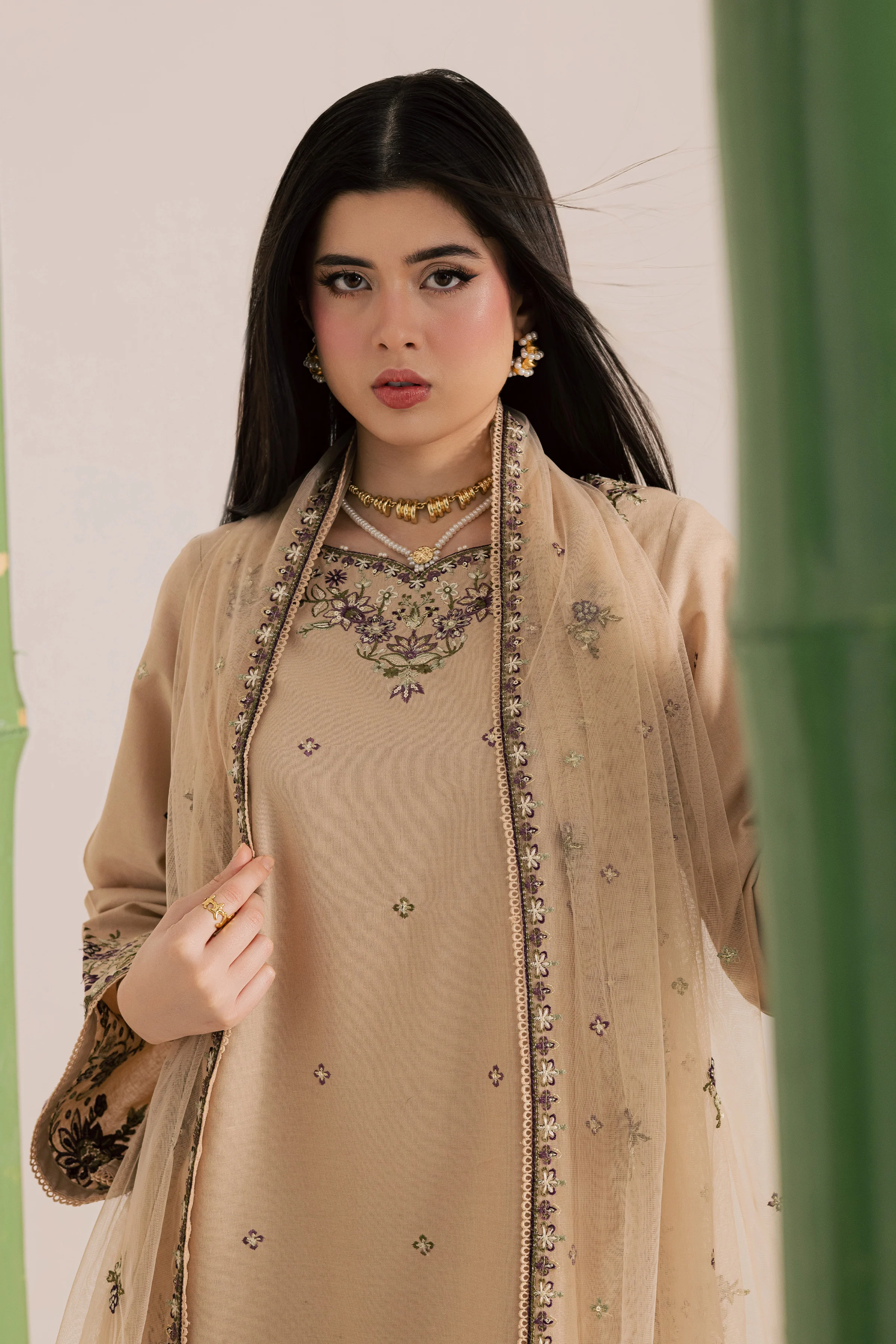 Hastings 3Pc - Embroidered Khaddar Dress - Image 4