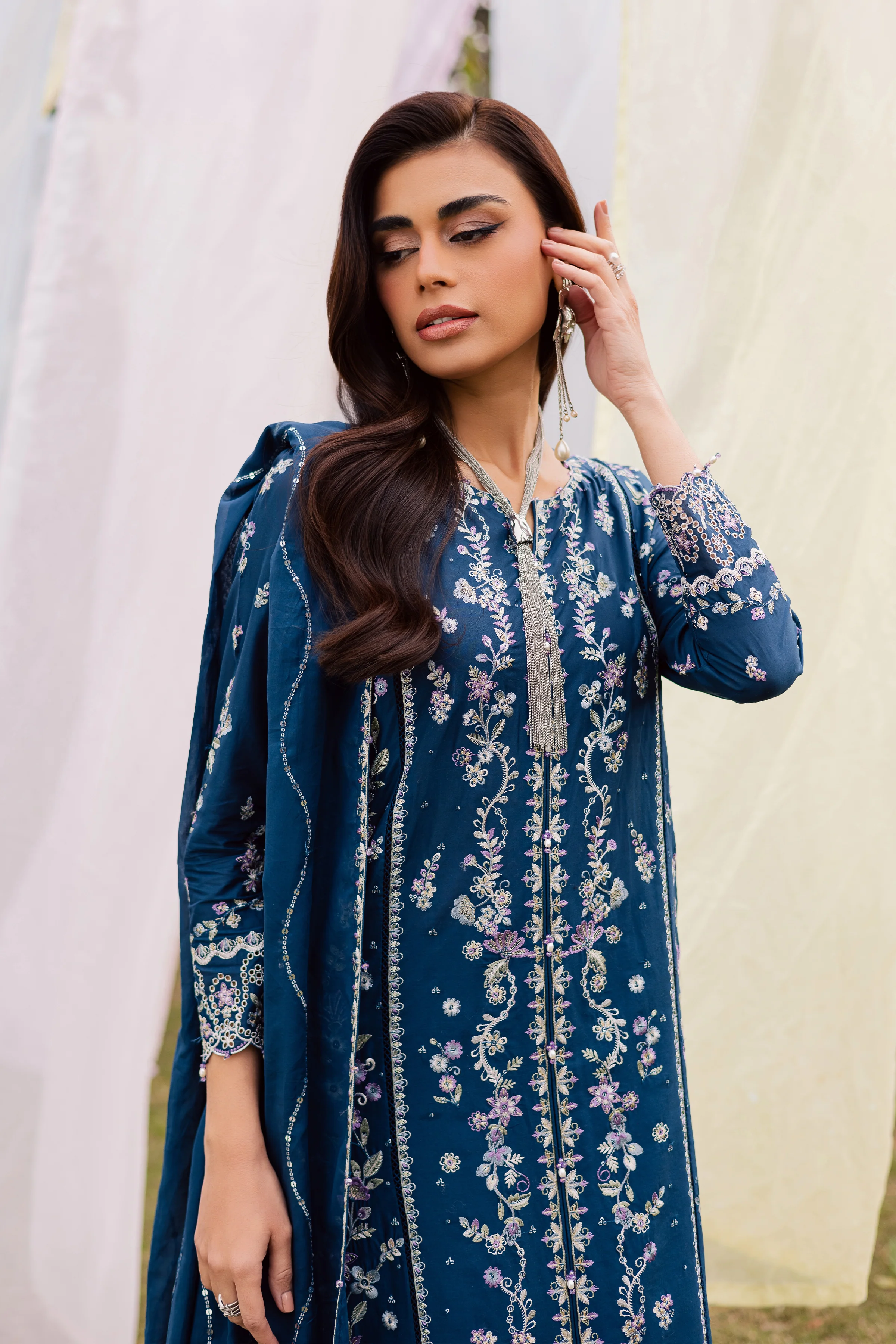 Hazy 3Pc - Festive Embroidered Lawn - Image 4