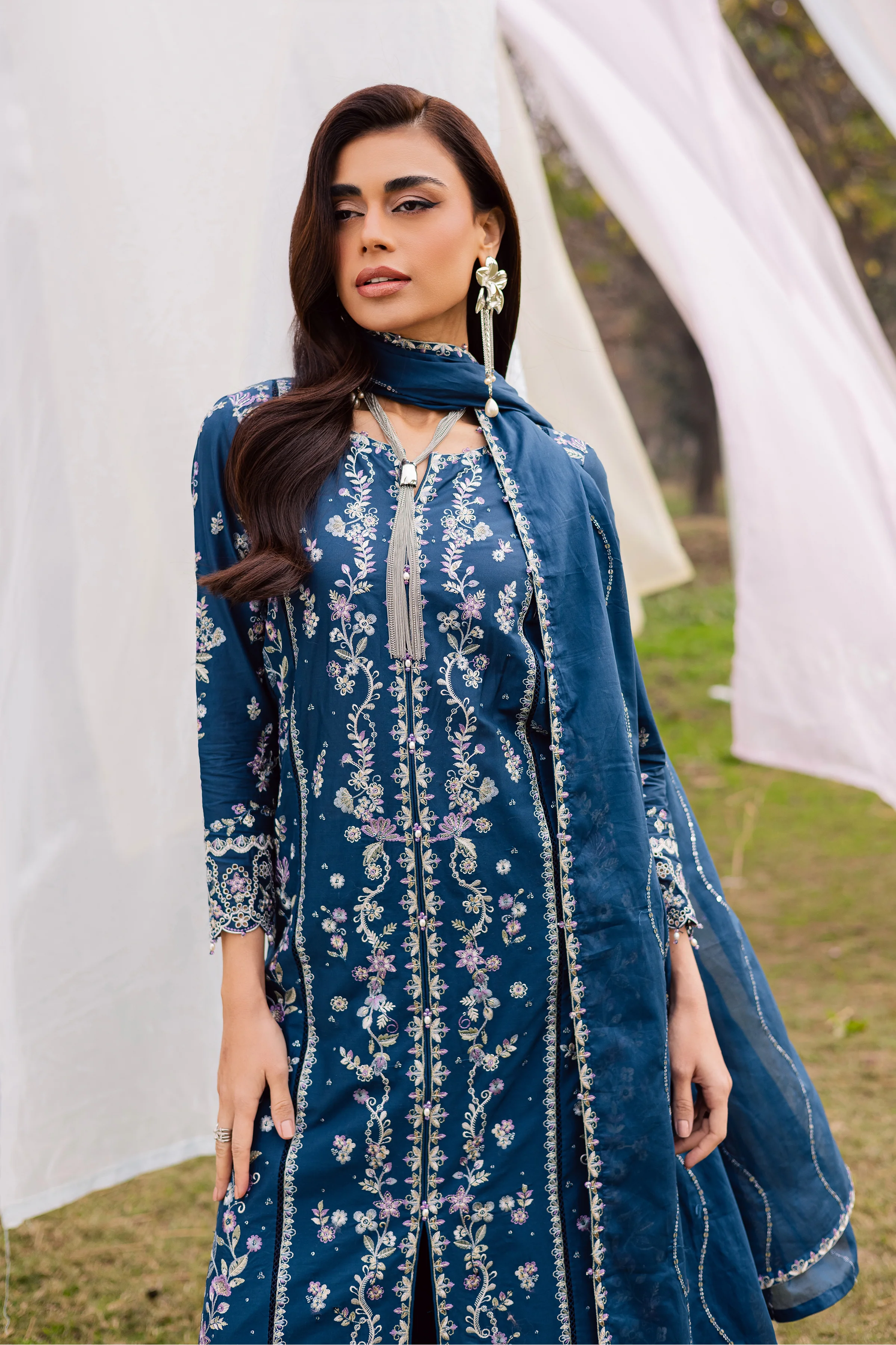 Hazy 3Pc - Festive Embroidered Lawn - Image 5
