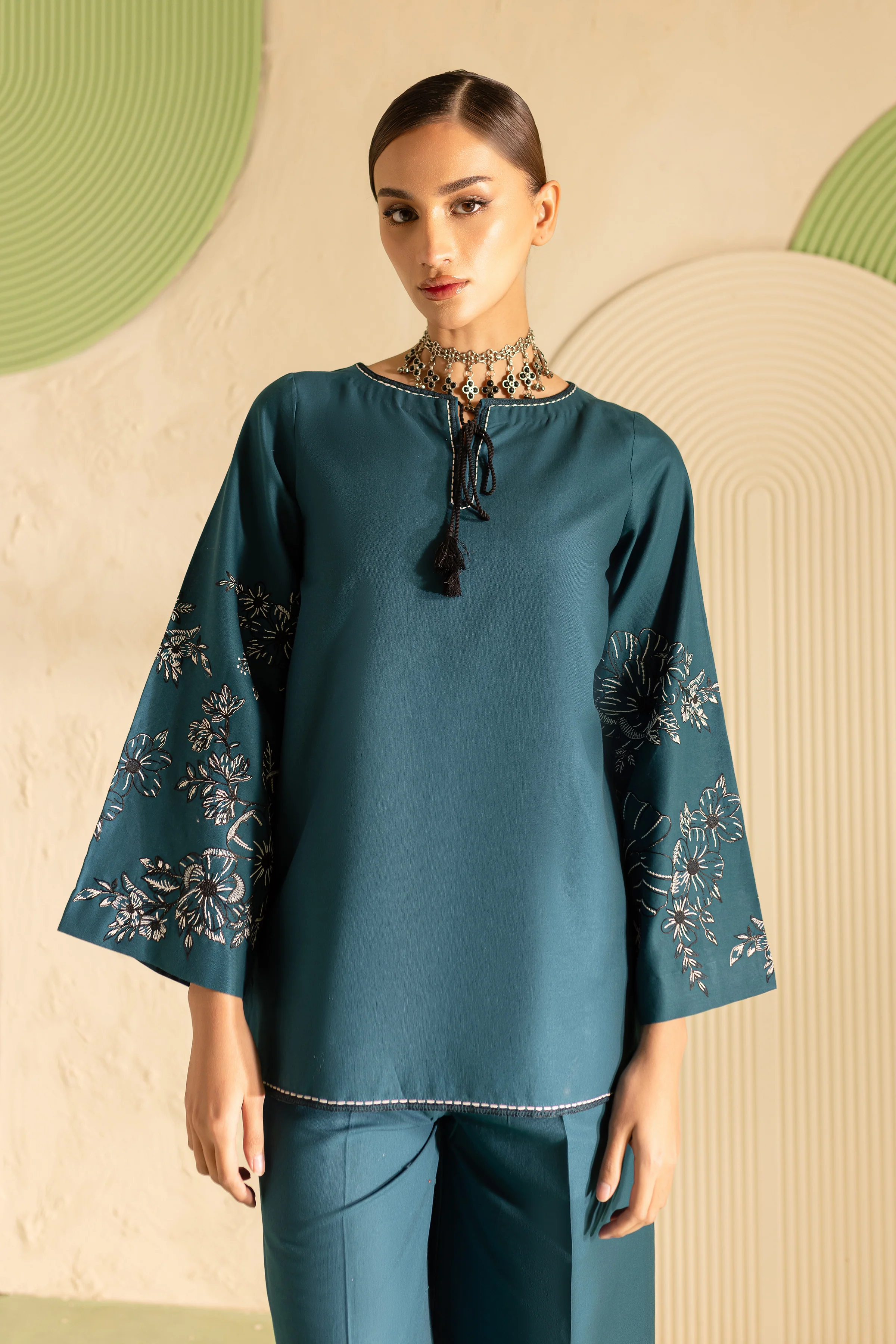 Hyelin 2Pc - Embroidered Khaddar Dress - Image 3