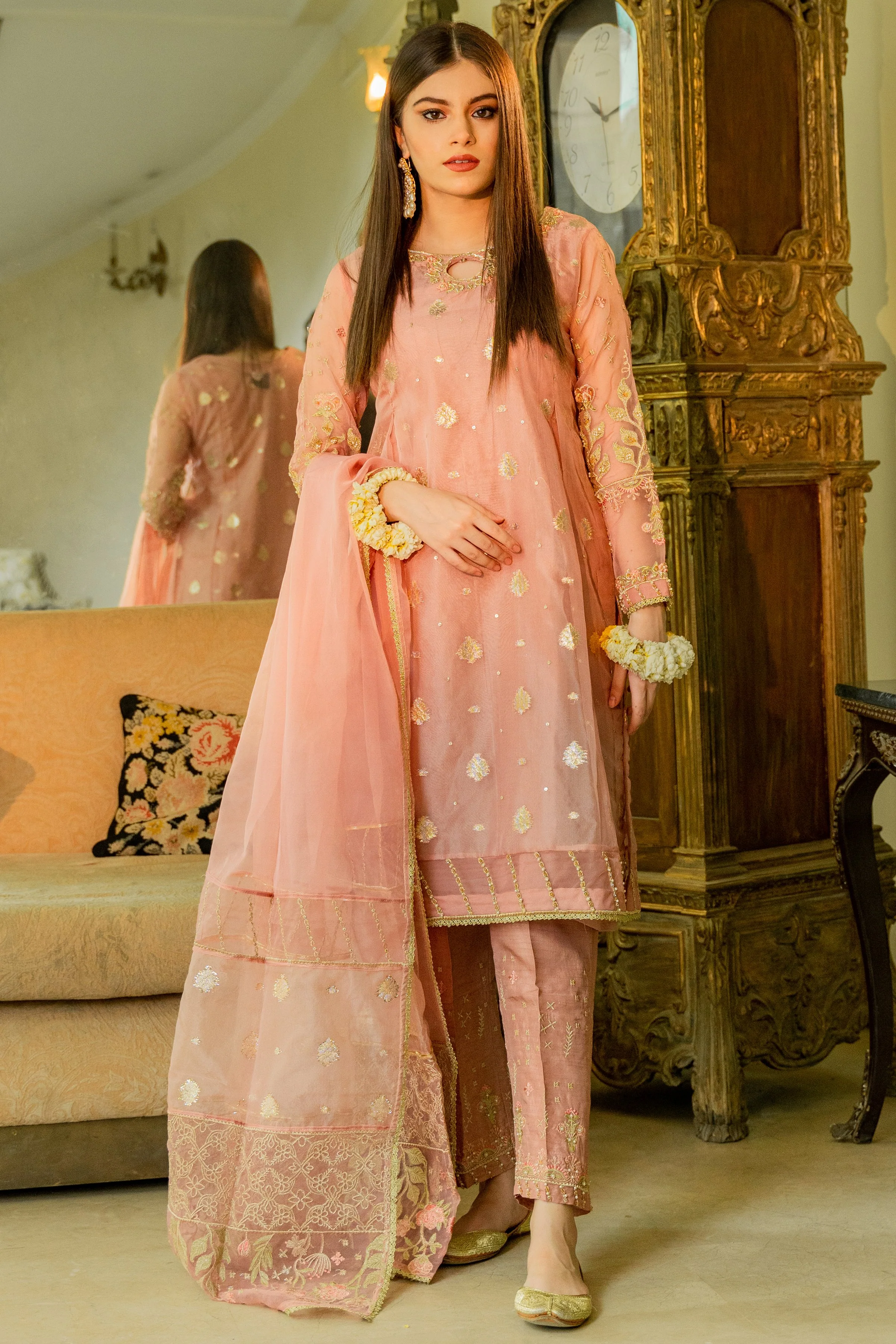 Isley 3Pc - Image 7