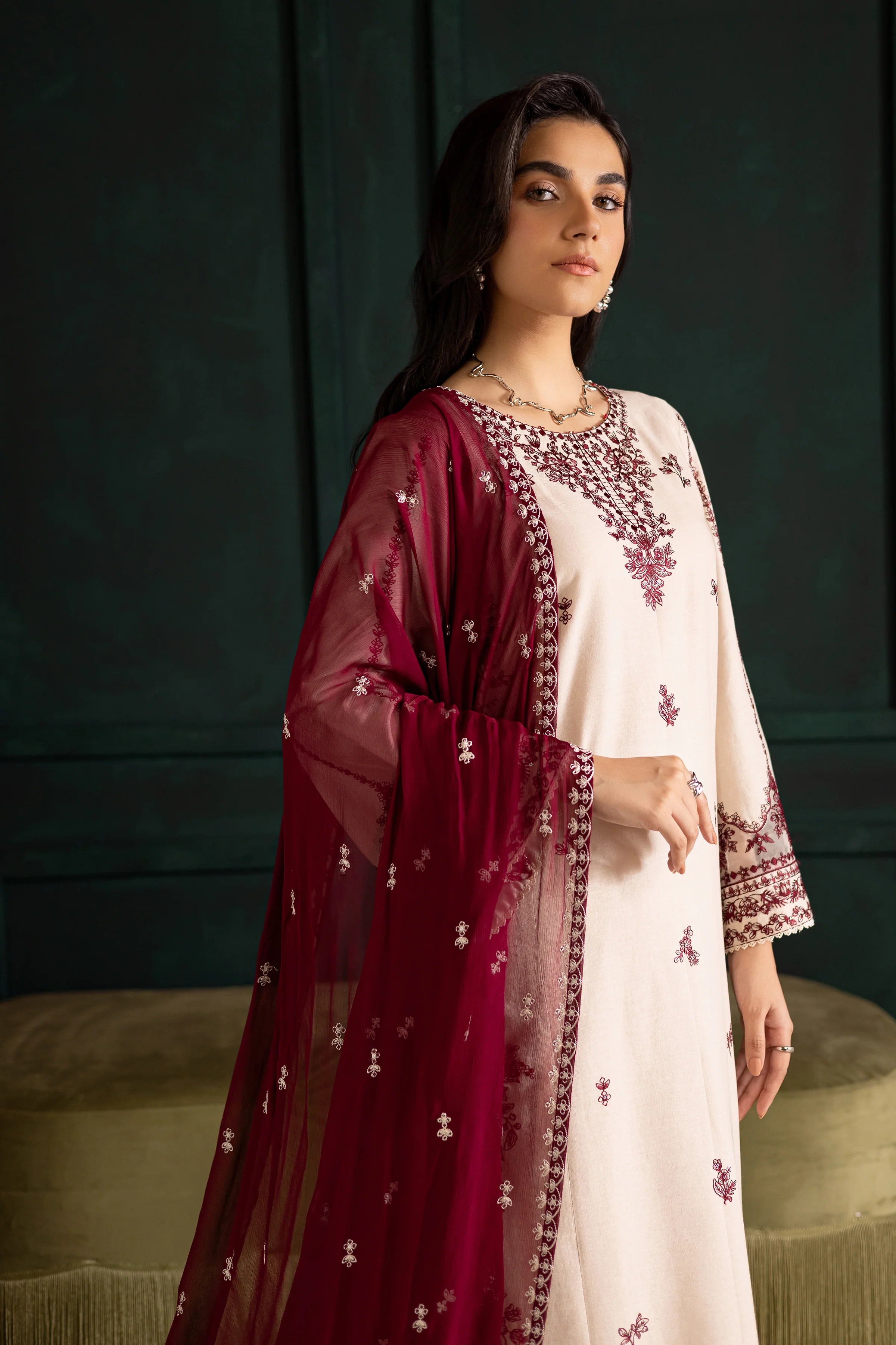 Ivory Rua 3Pc - Embroidered Khaddar Dress - Image 3