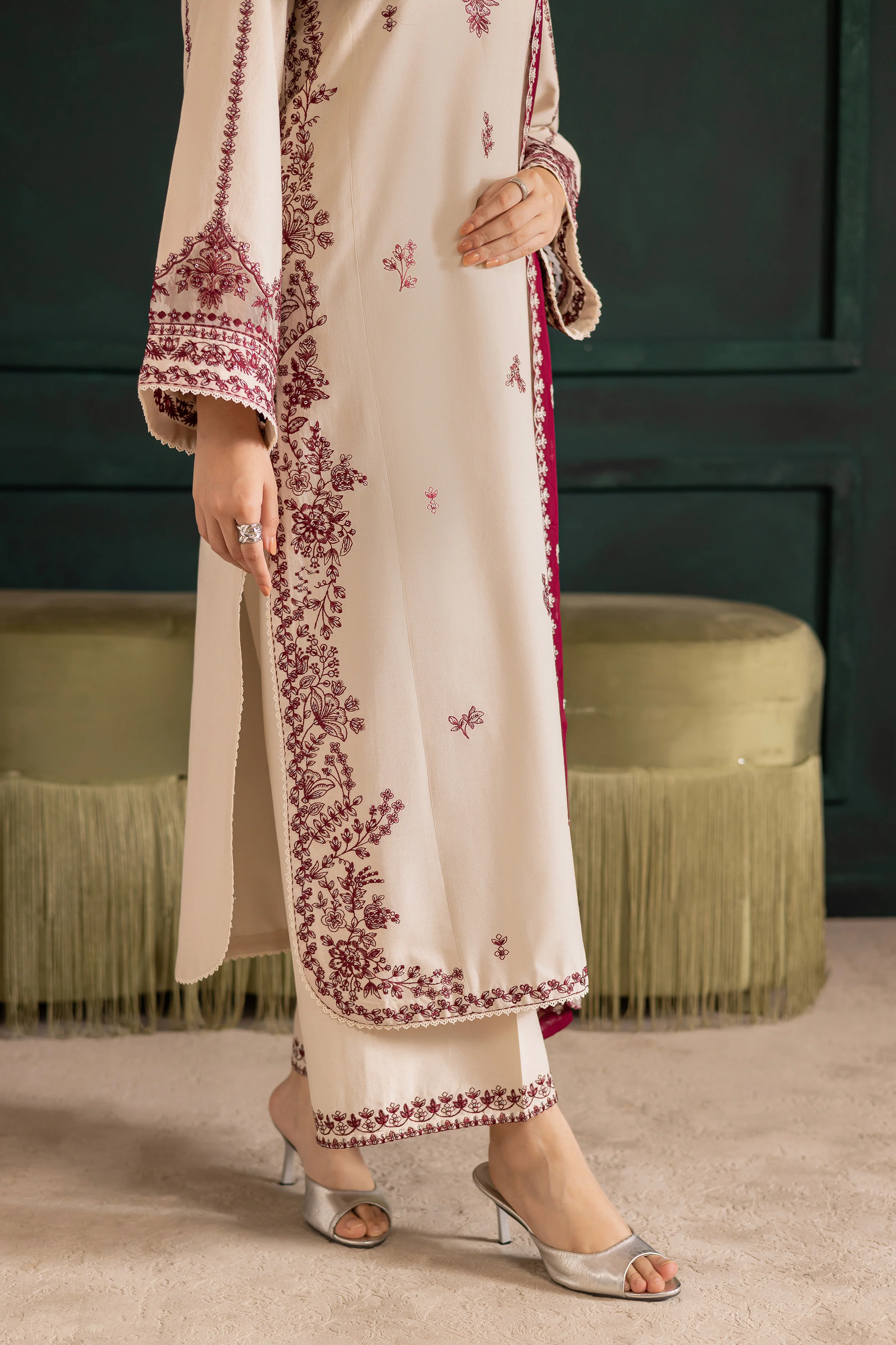 Ivory Rua 3Pc - Embroidered Khaddar Dress - Image 8