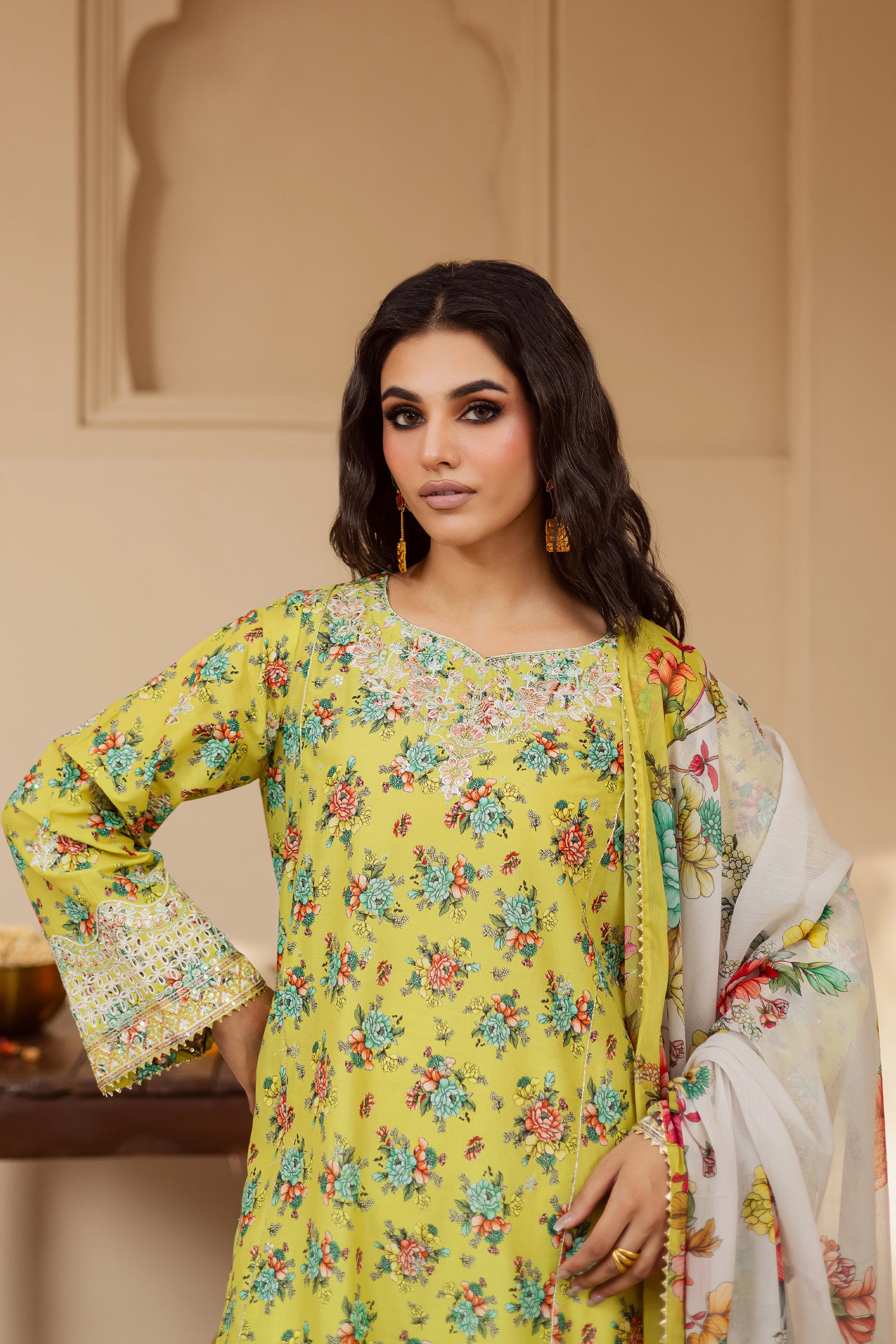 Joy 3Pc - Festive Eid Prints - Image 3