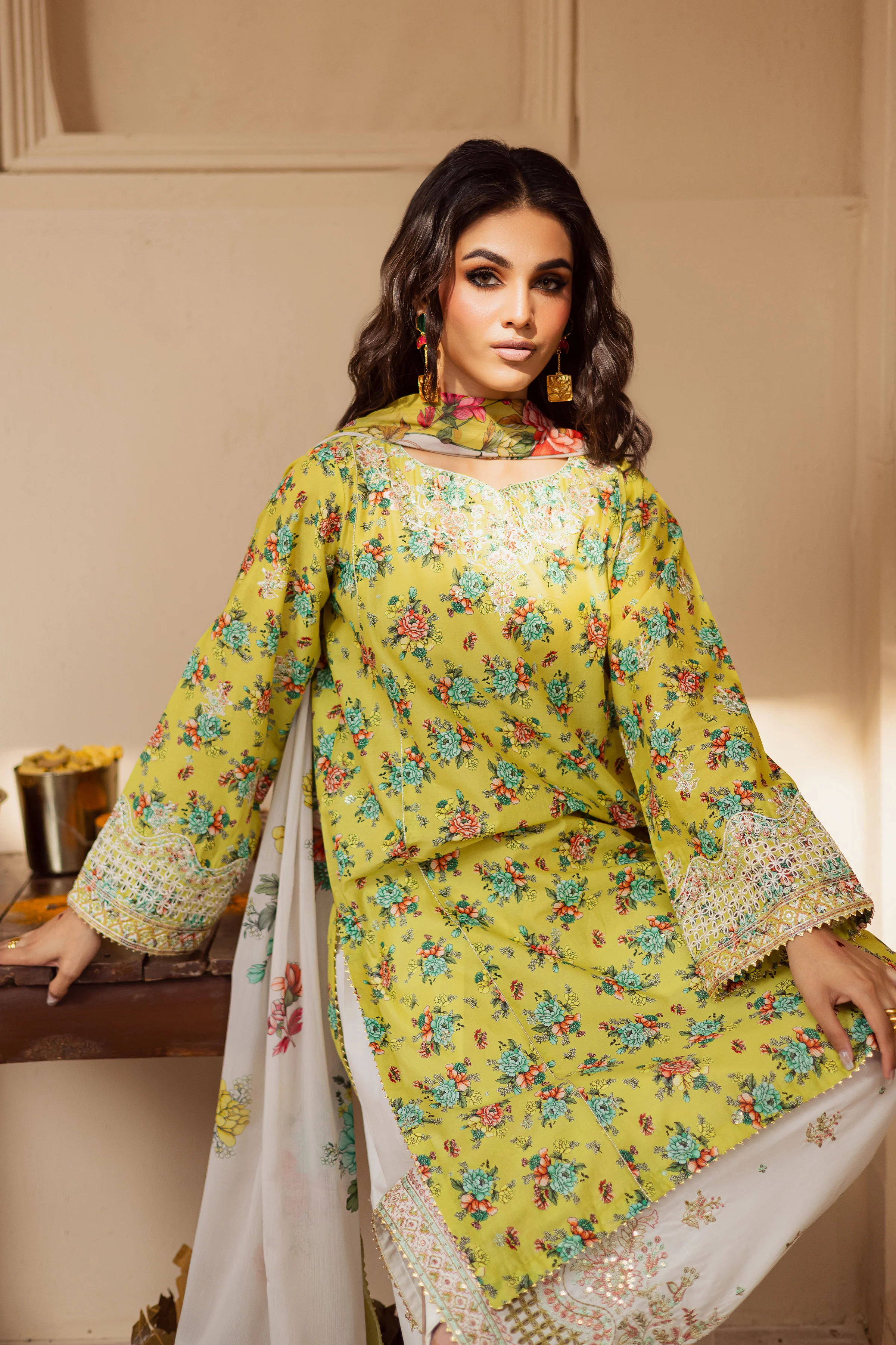 Joy 3Pc - Festive Eid Prints - Image 5