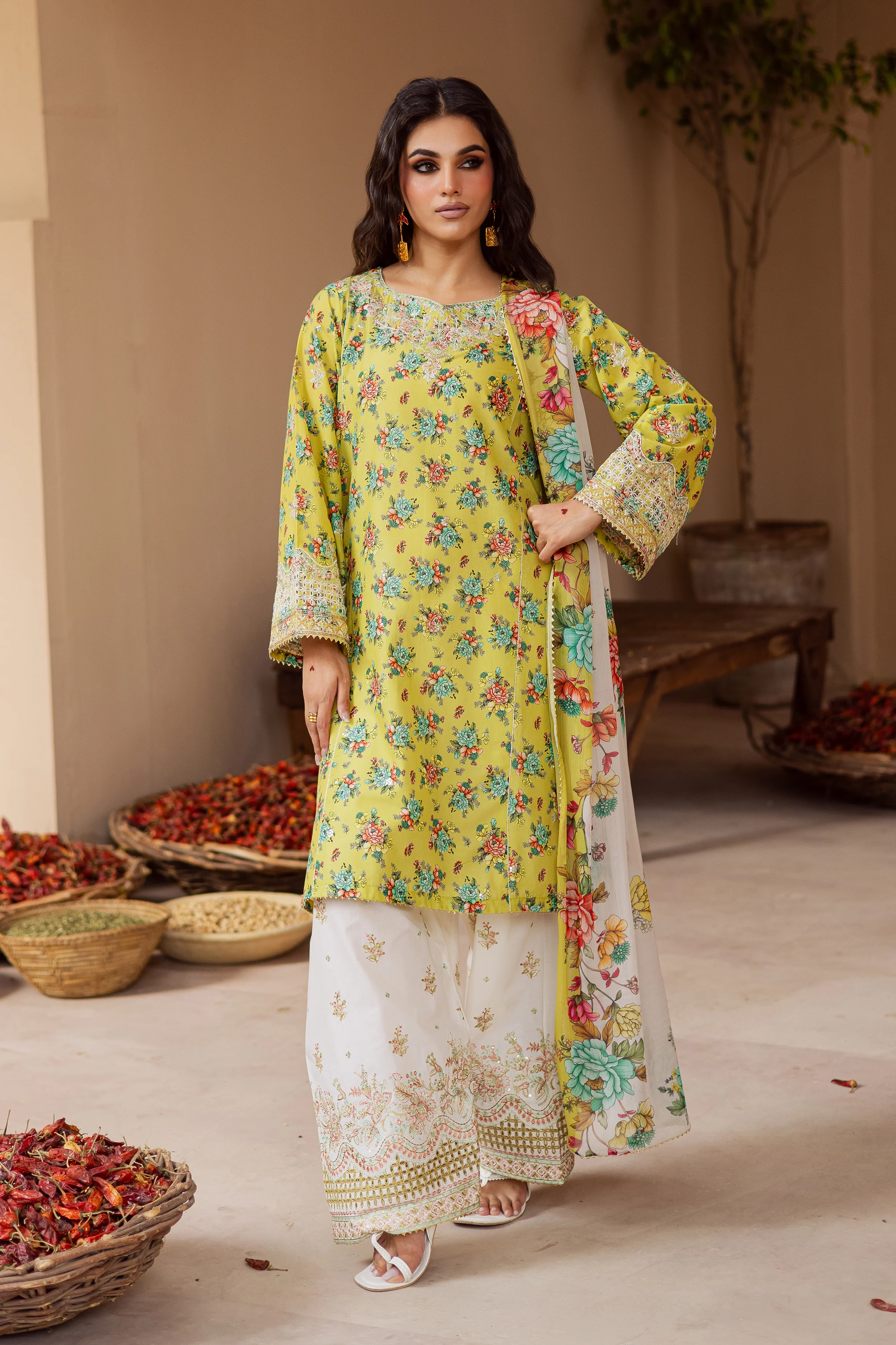 Joy 3Pc - Festive Eid Prints - Image 7