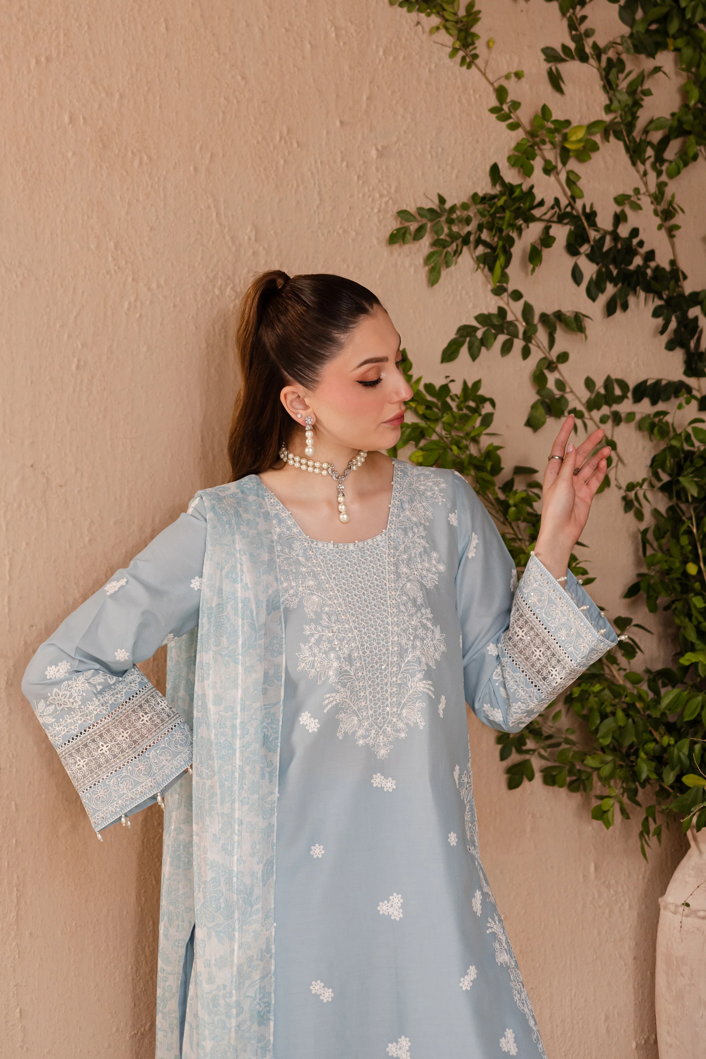 Kaavish 3Pc - Festive Eid Pret - Image 7