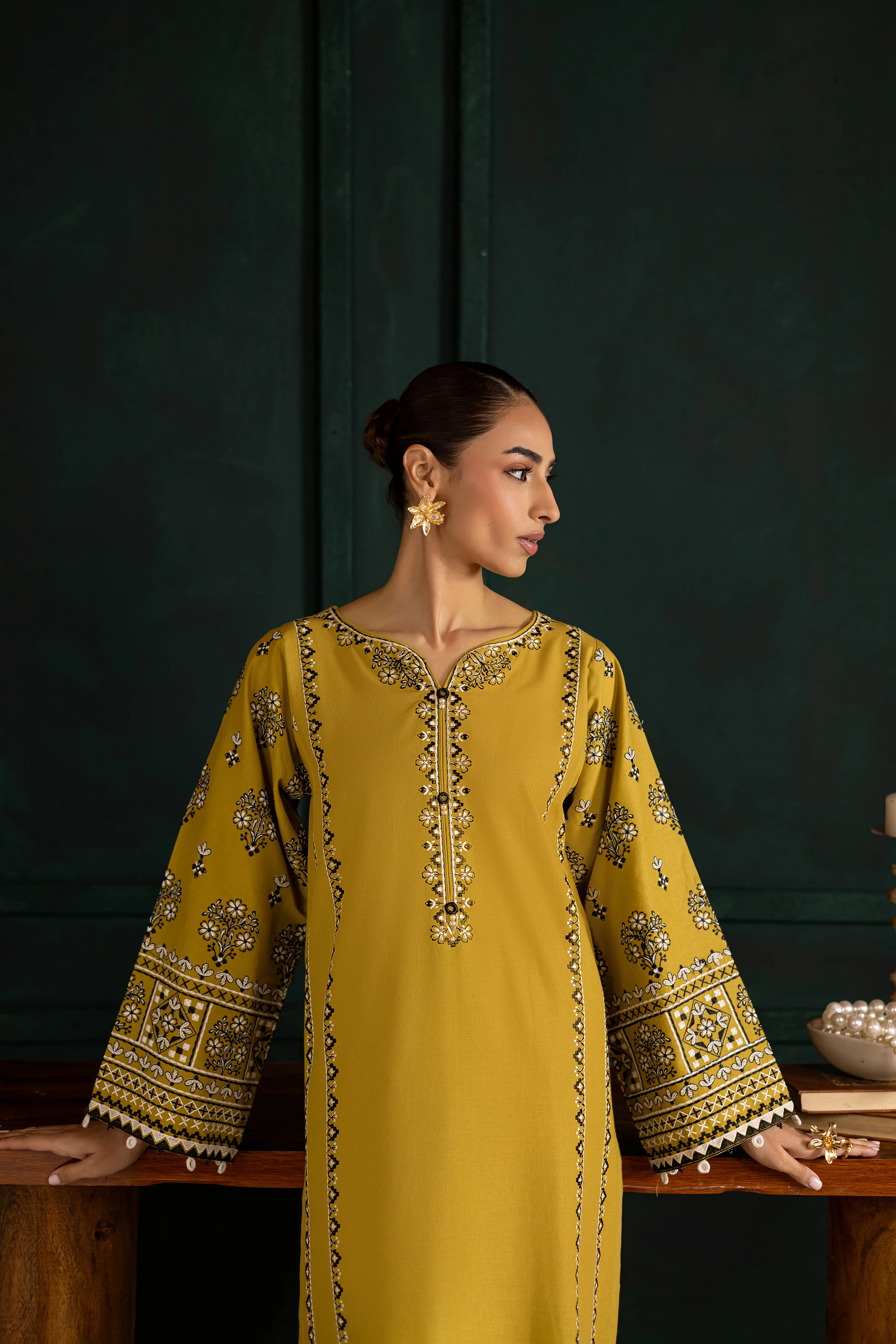 Kantha 2Pc - Embroidered Khaddar Dress - Image 5