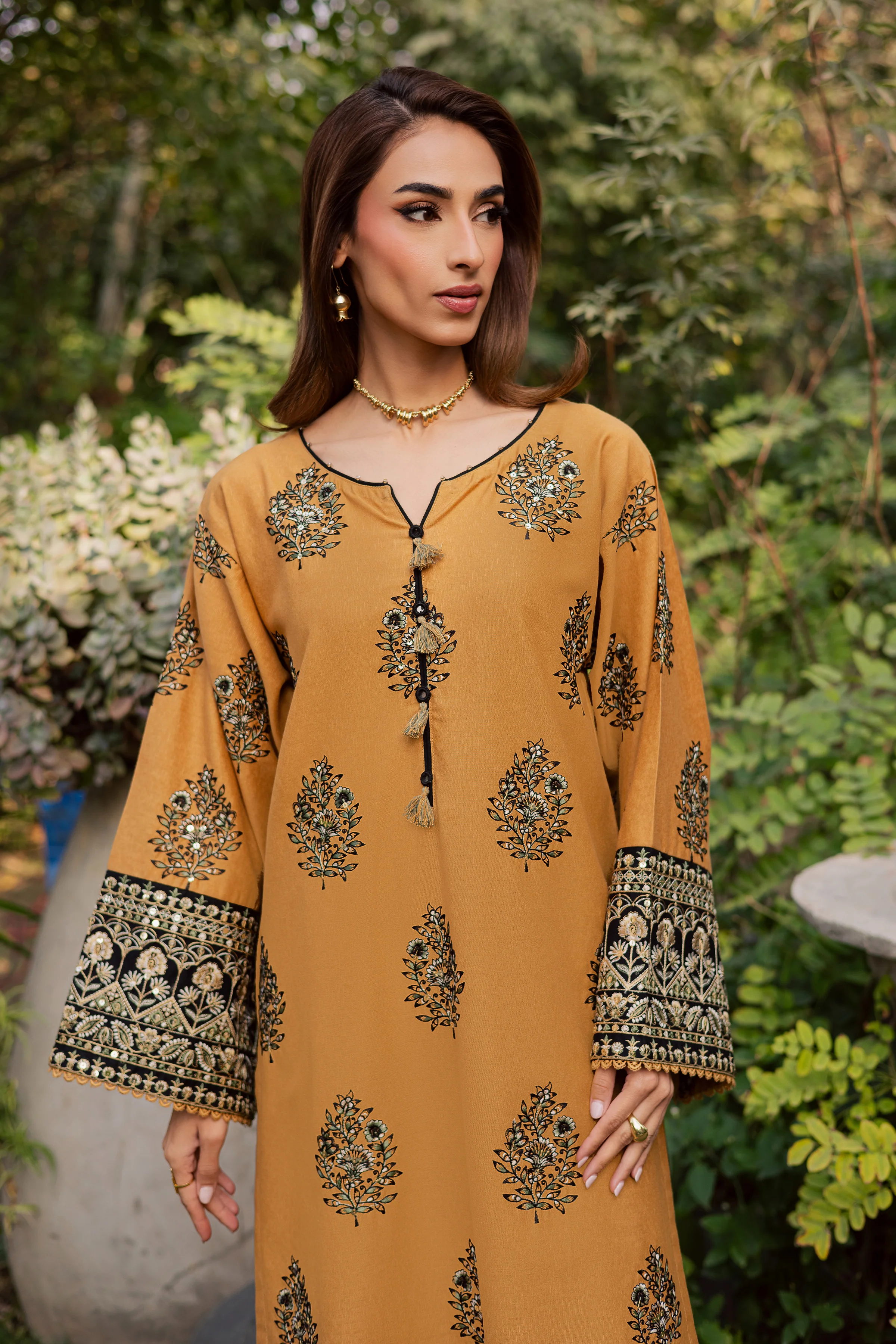 Kian 2Pc - Embroidered Festive Pret - Image 3