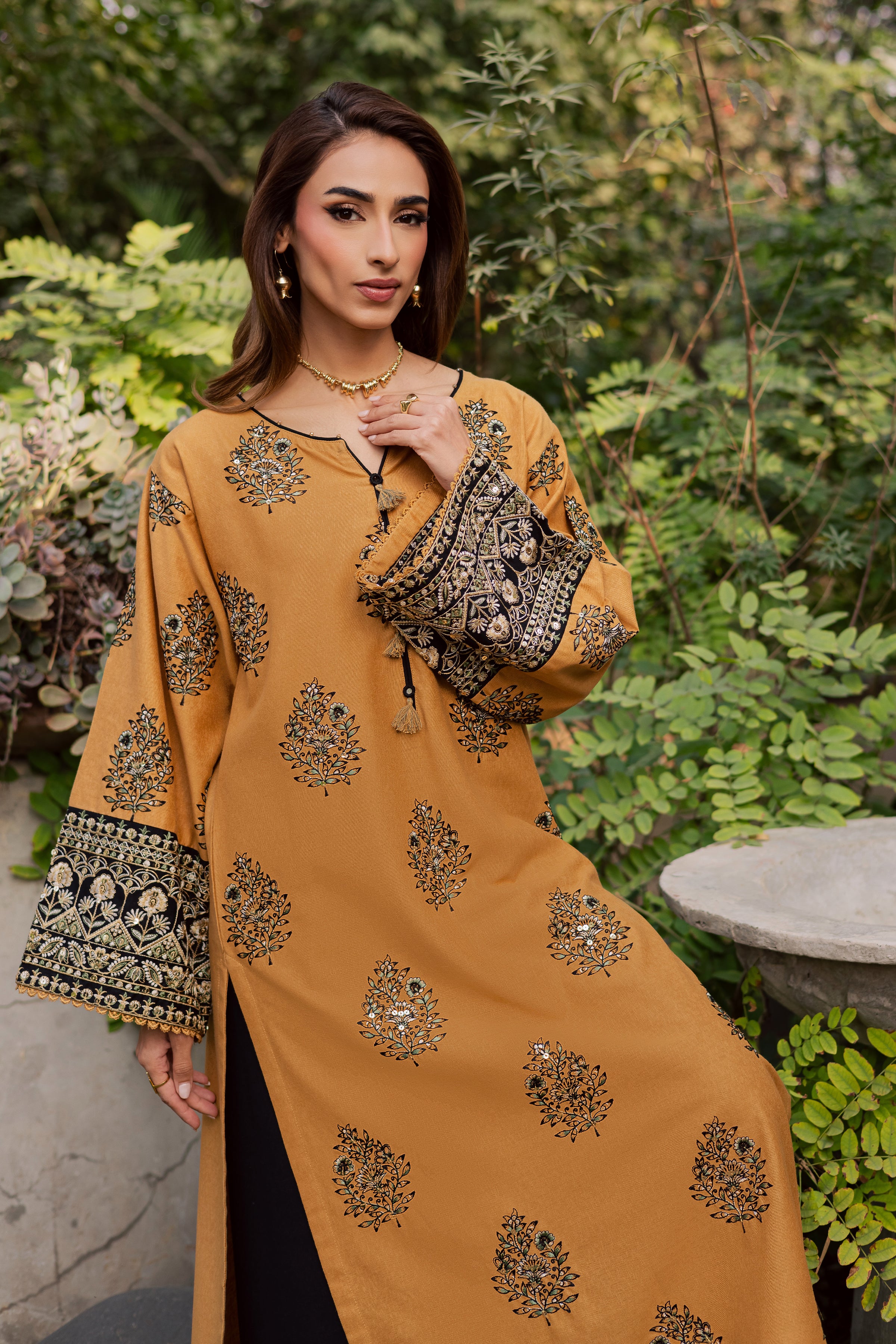 Kian 2Pc - Embroidered Festive Pret - Image 5