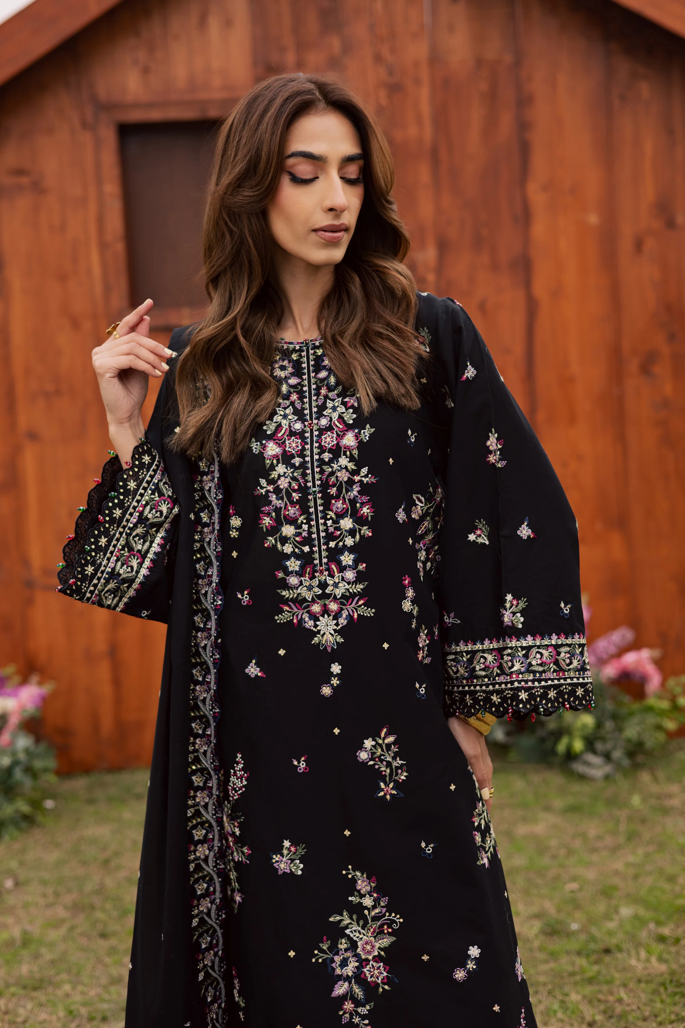 Kynd 3Pc - Festive Embroidered Lawn - Image 5