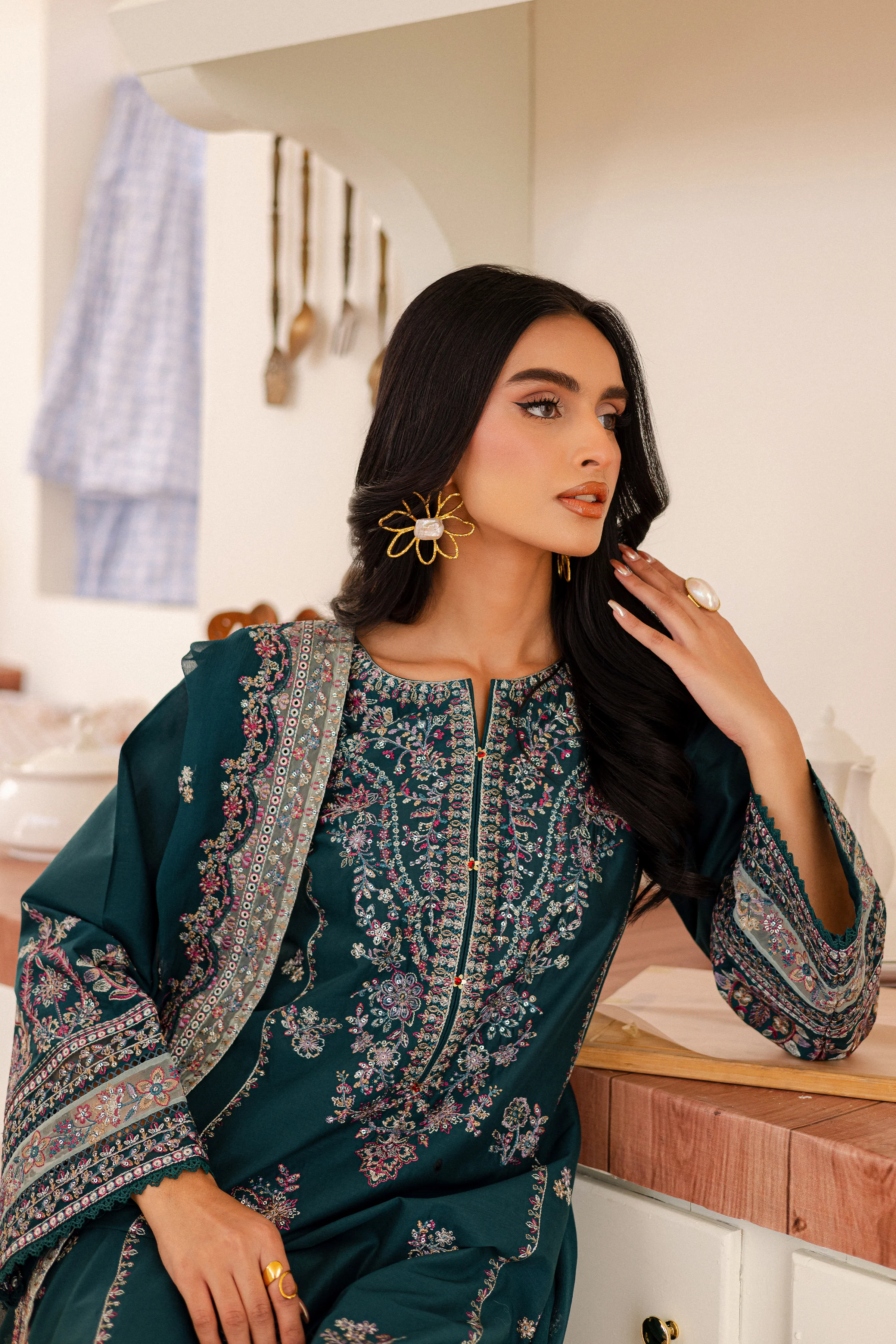 Leal 3Pc - Embroidered Lawn Dress - Image 5