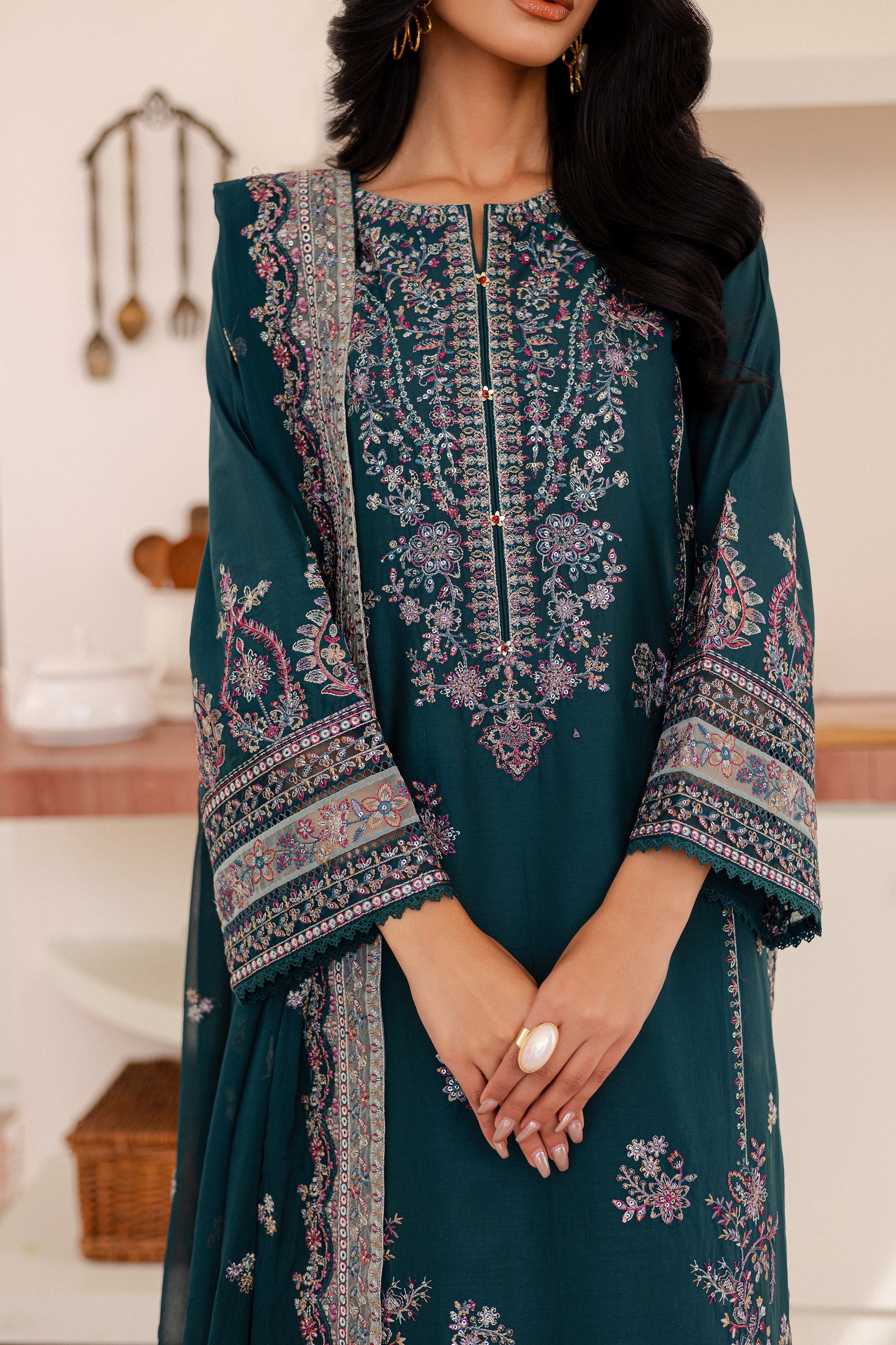 Leal 3Pc - Embroidered Lawn Dress - Image 9