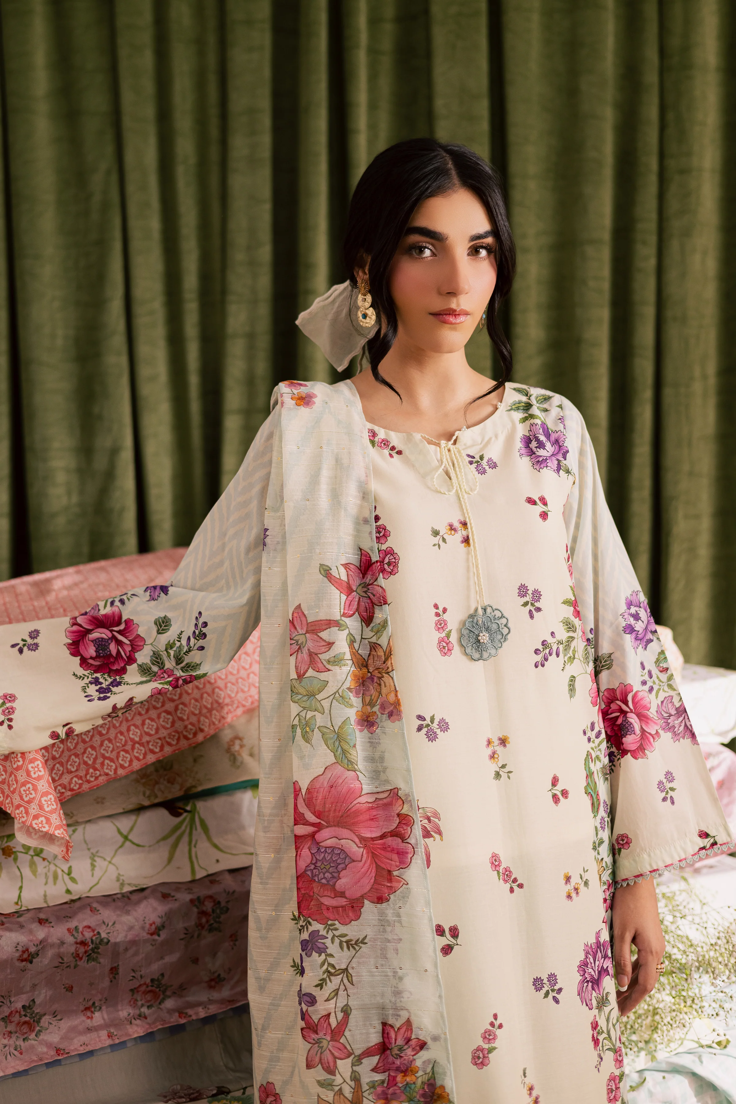Linch 3Pc - Printed Lawn Dress - Image 3