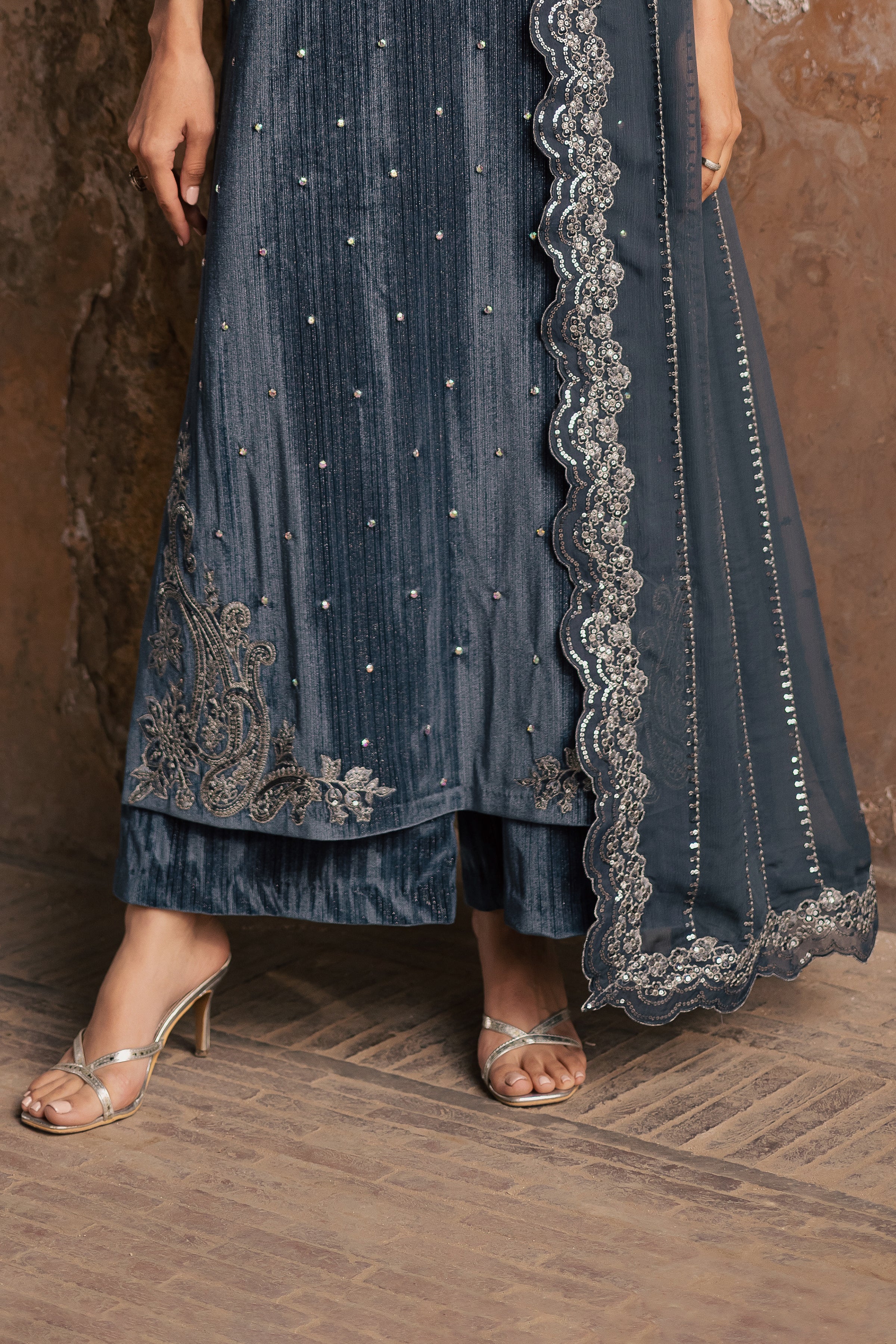 Lunar 3Pc - Velvet Formal Dress - Image 6