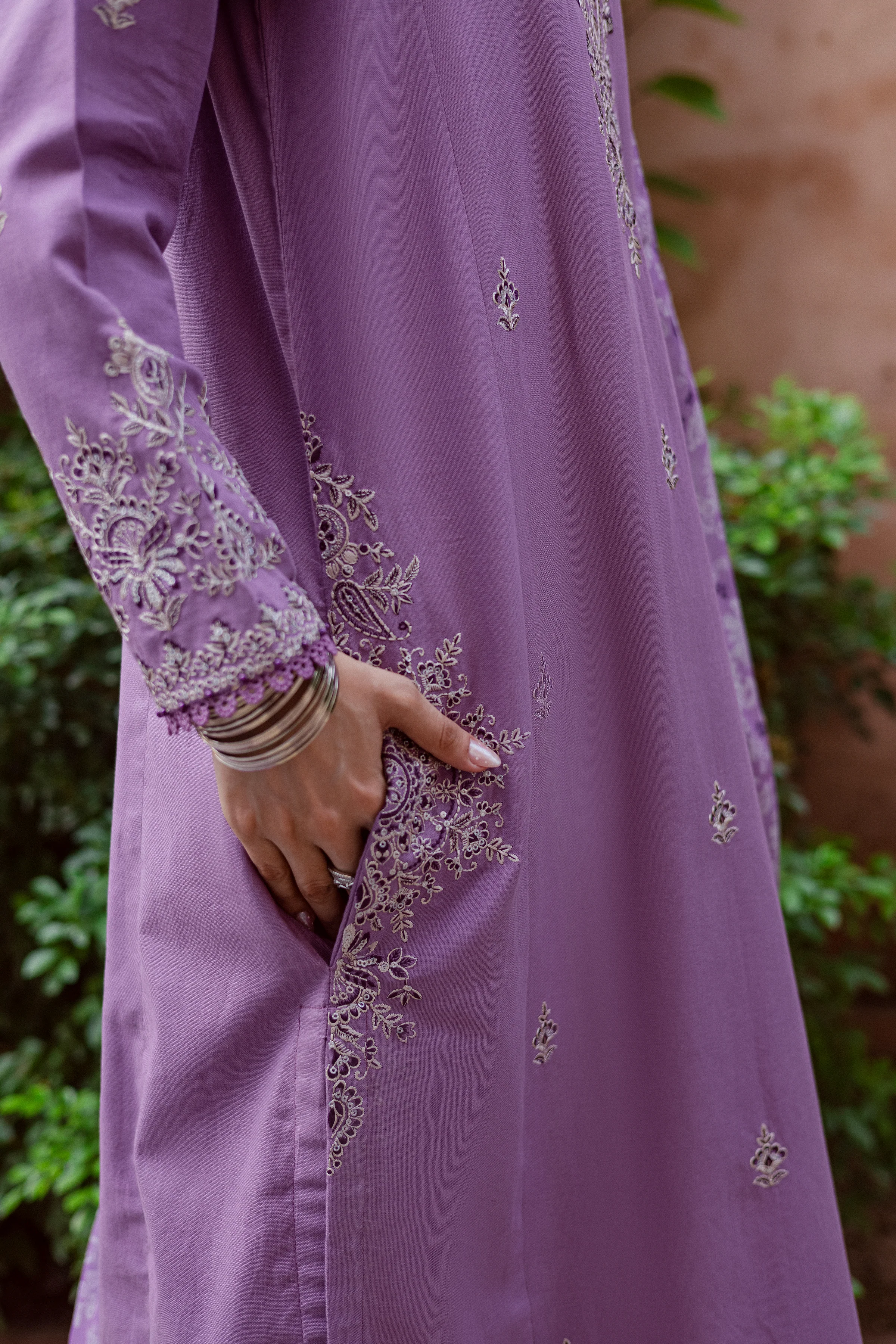Mandala 3Pc - Embroidered Khaddar Dress - Image 8