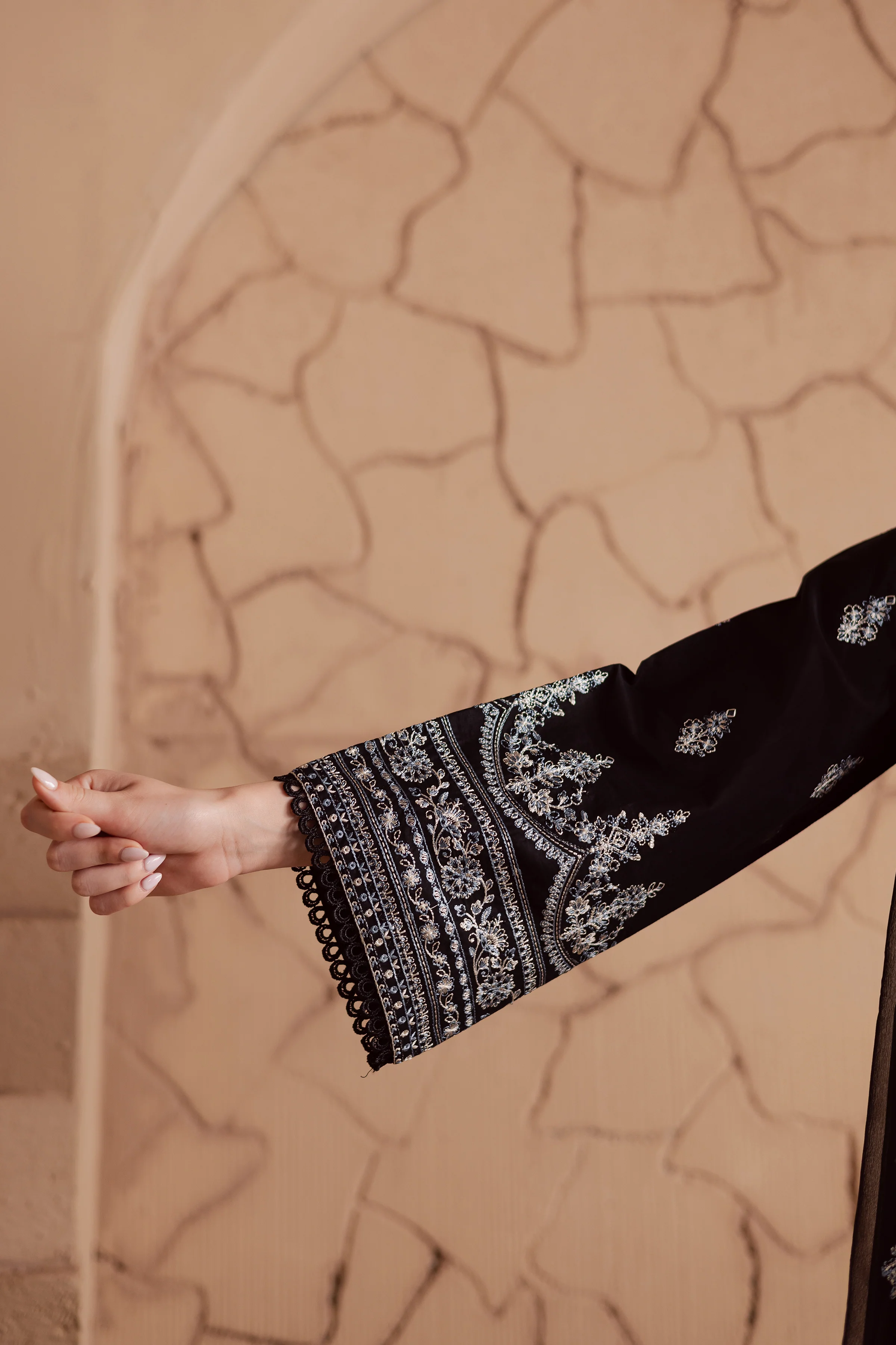 Maneeha 3Pc - Embroidered Lawn Dress - Image 6