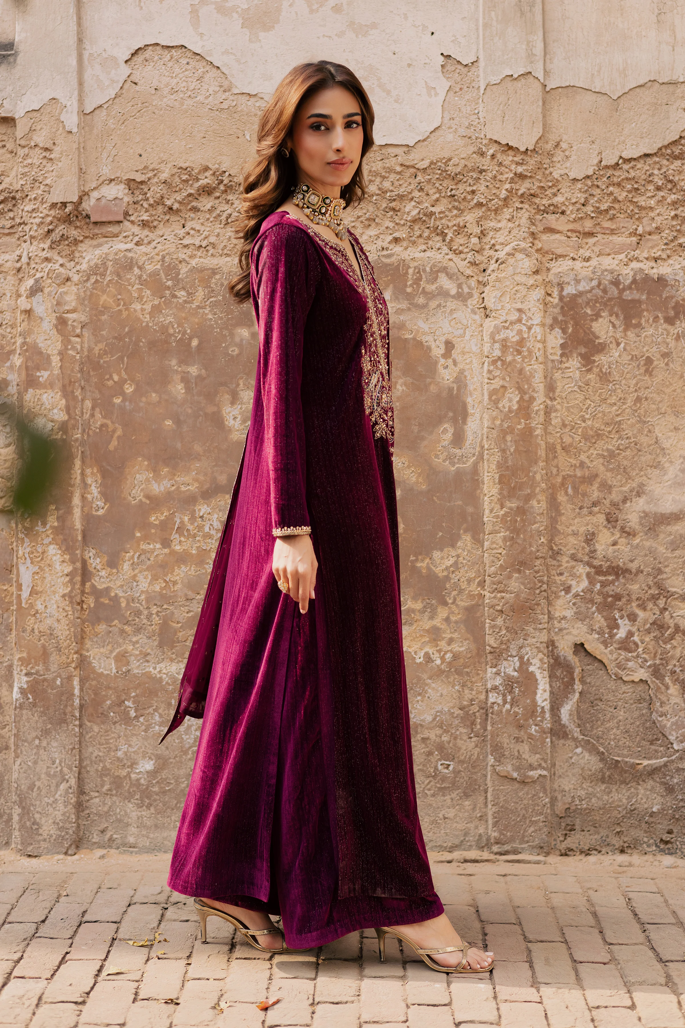 Maroon Aylin 3Pc - Velvet Formal Dress - Image 5