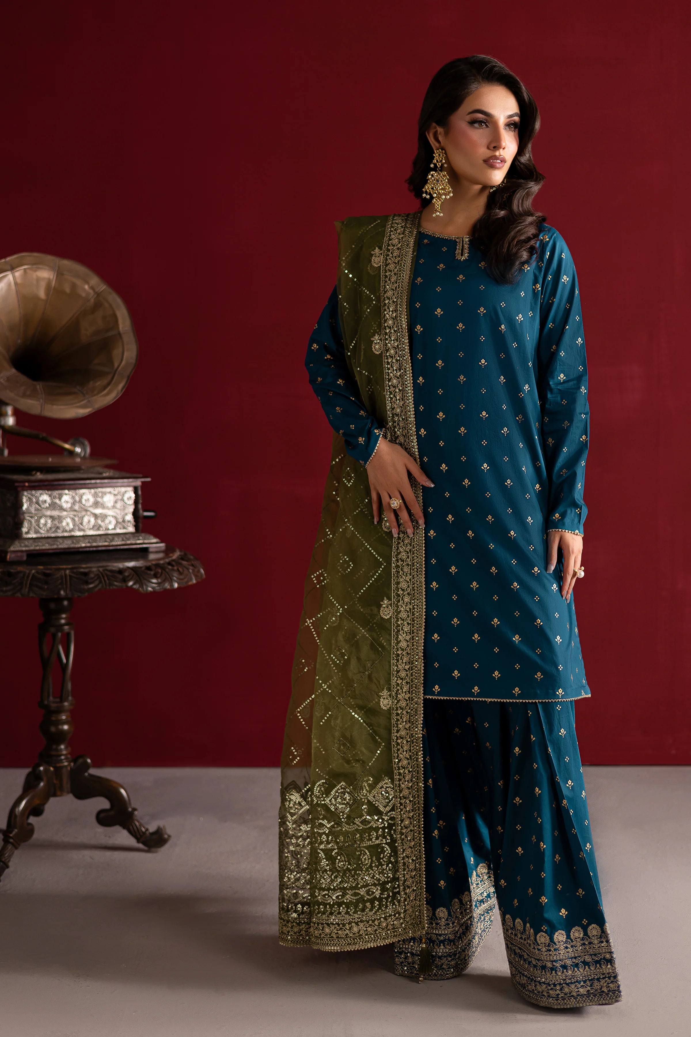 Mavi 3Pc- Festive Luxe Pret - Image 4