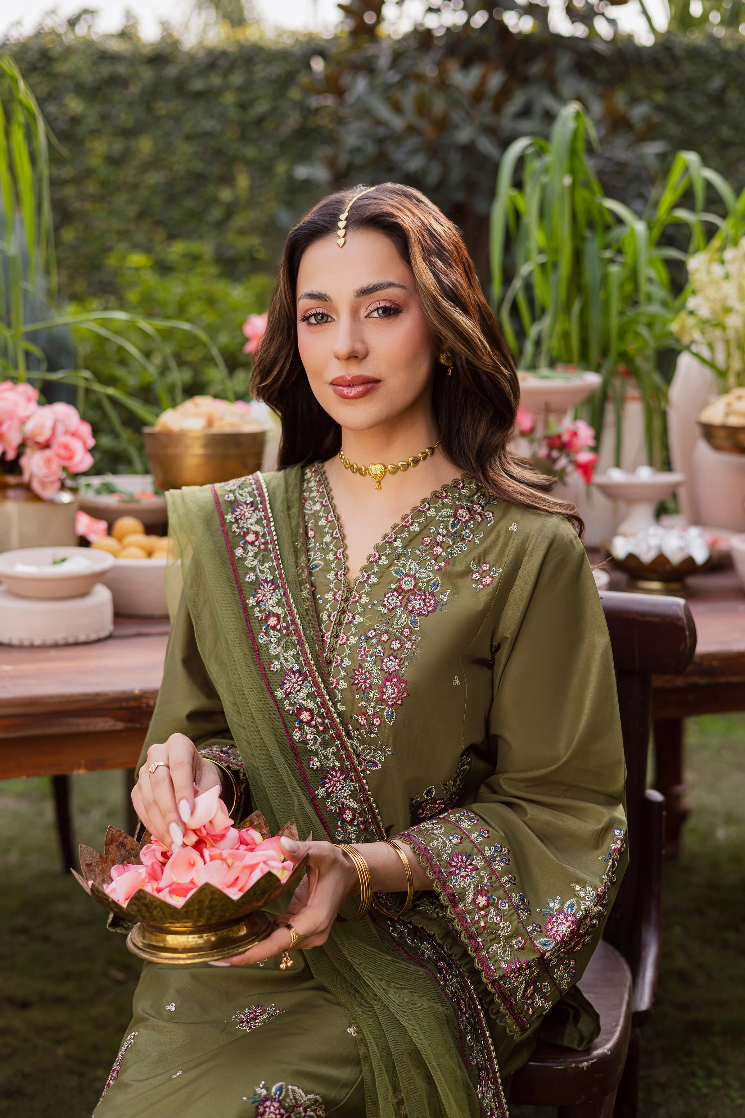 Mehlab 3Pc - Festive Embroidered Lawn - Image 4