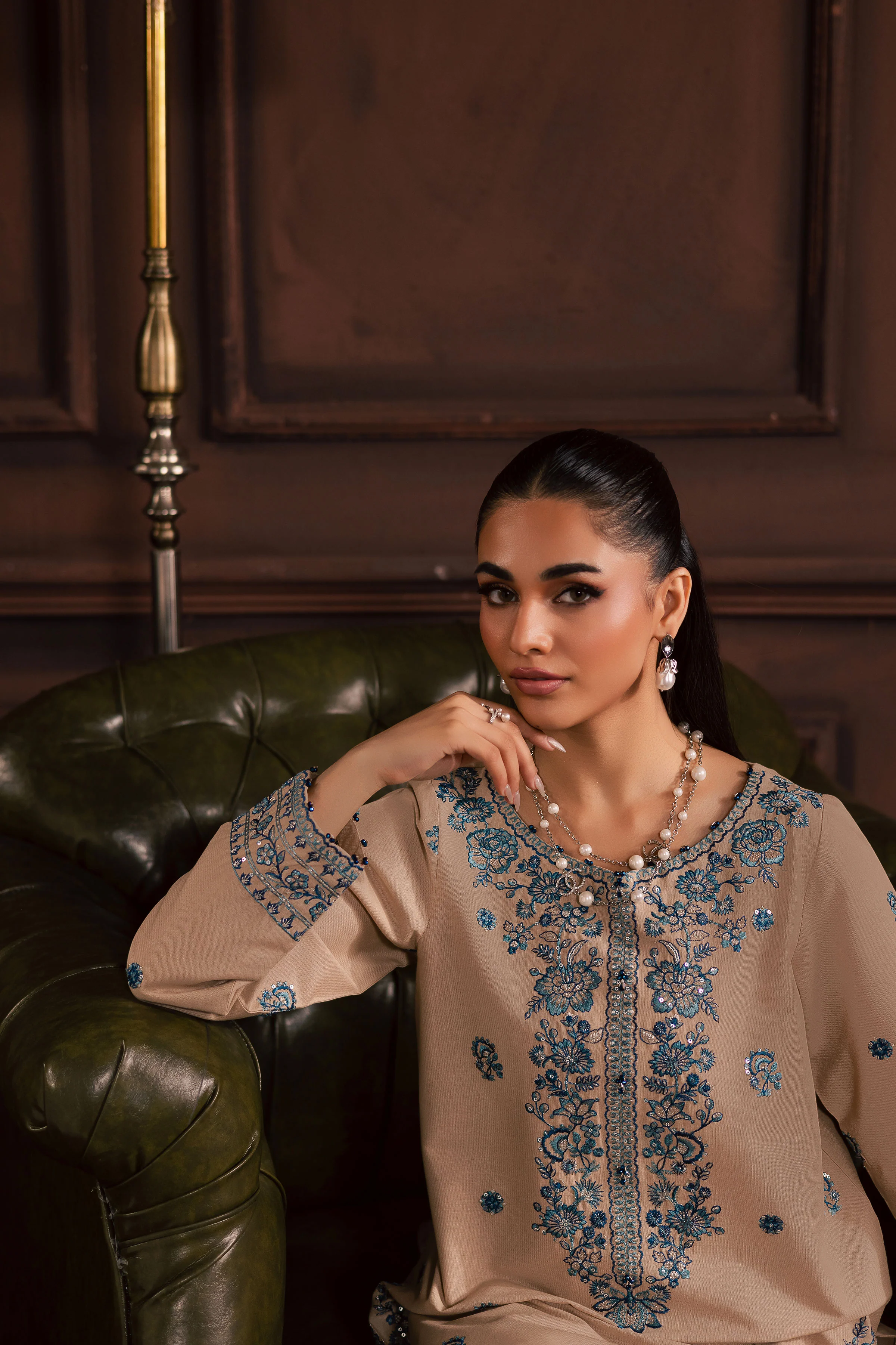 Merry 2Pc - Embroidered Khaddar Dress - Image 8