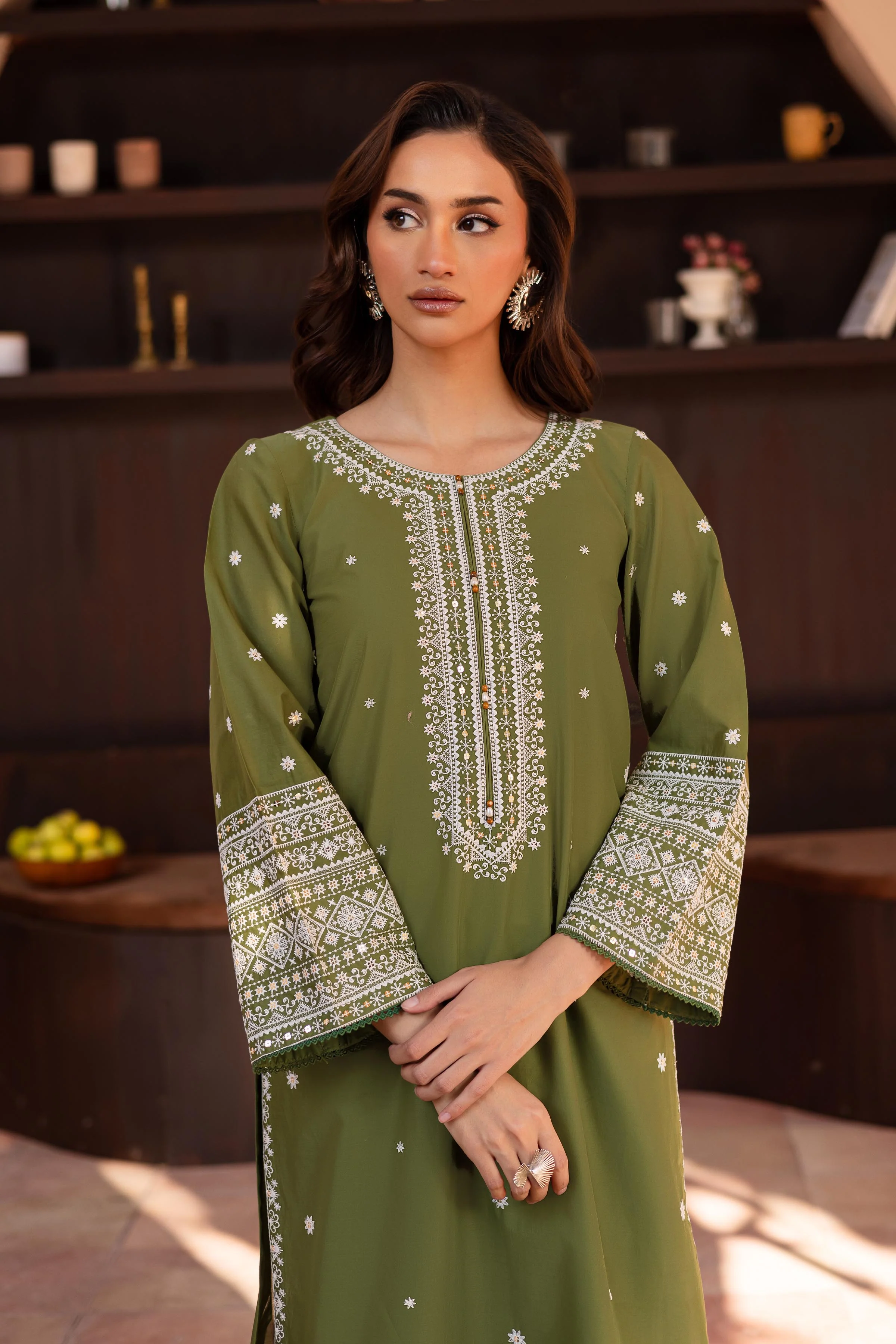 Minaa 2Pc- Embroidered Lawn Dress - Image 3