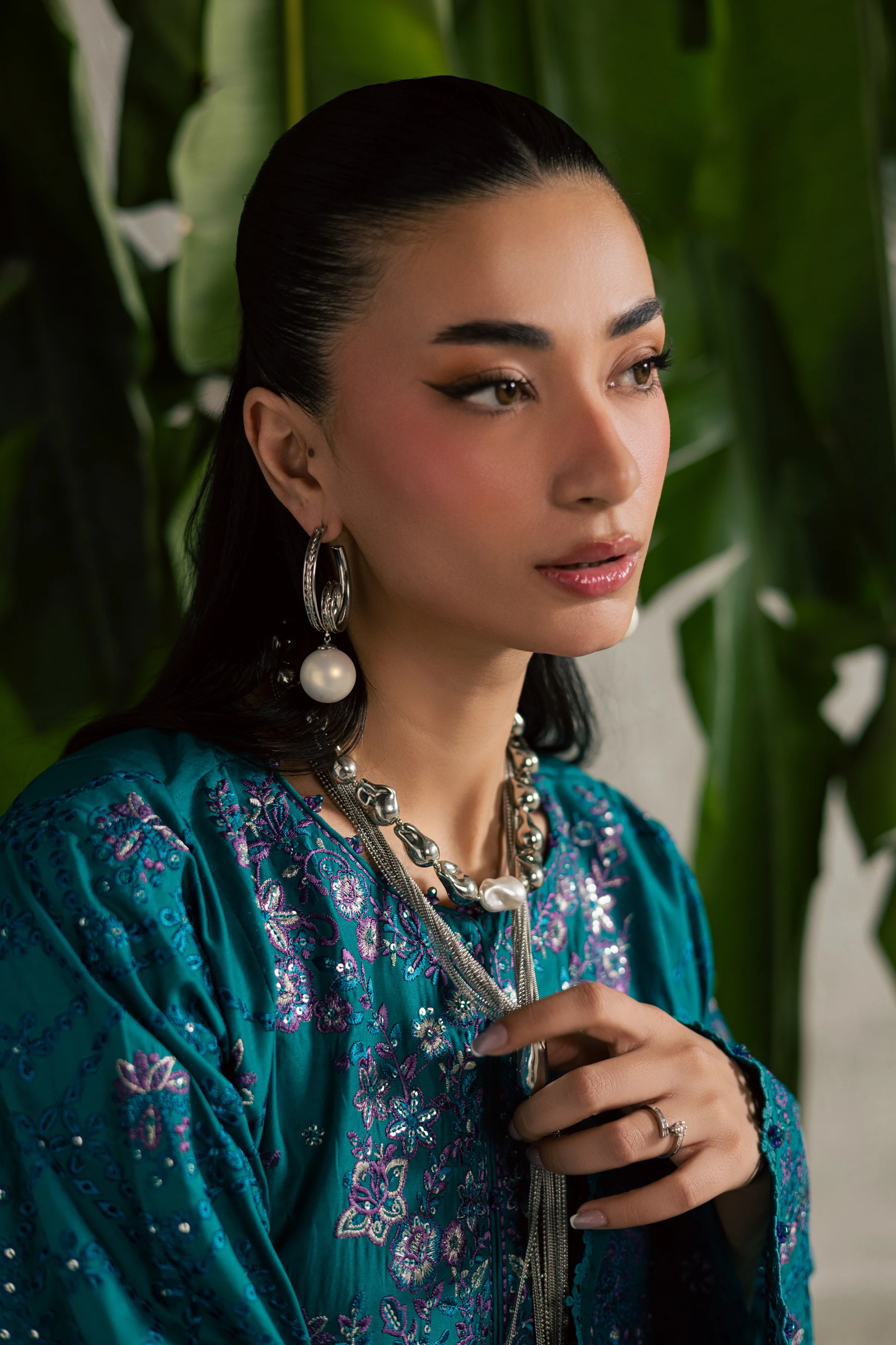 Moonwillow 2Pc - Festive Embroidered Lawn - Image 9