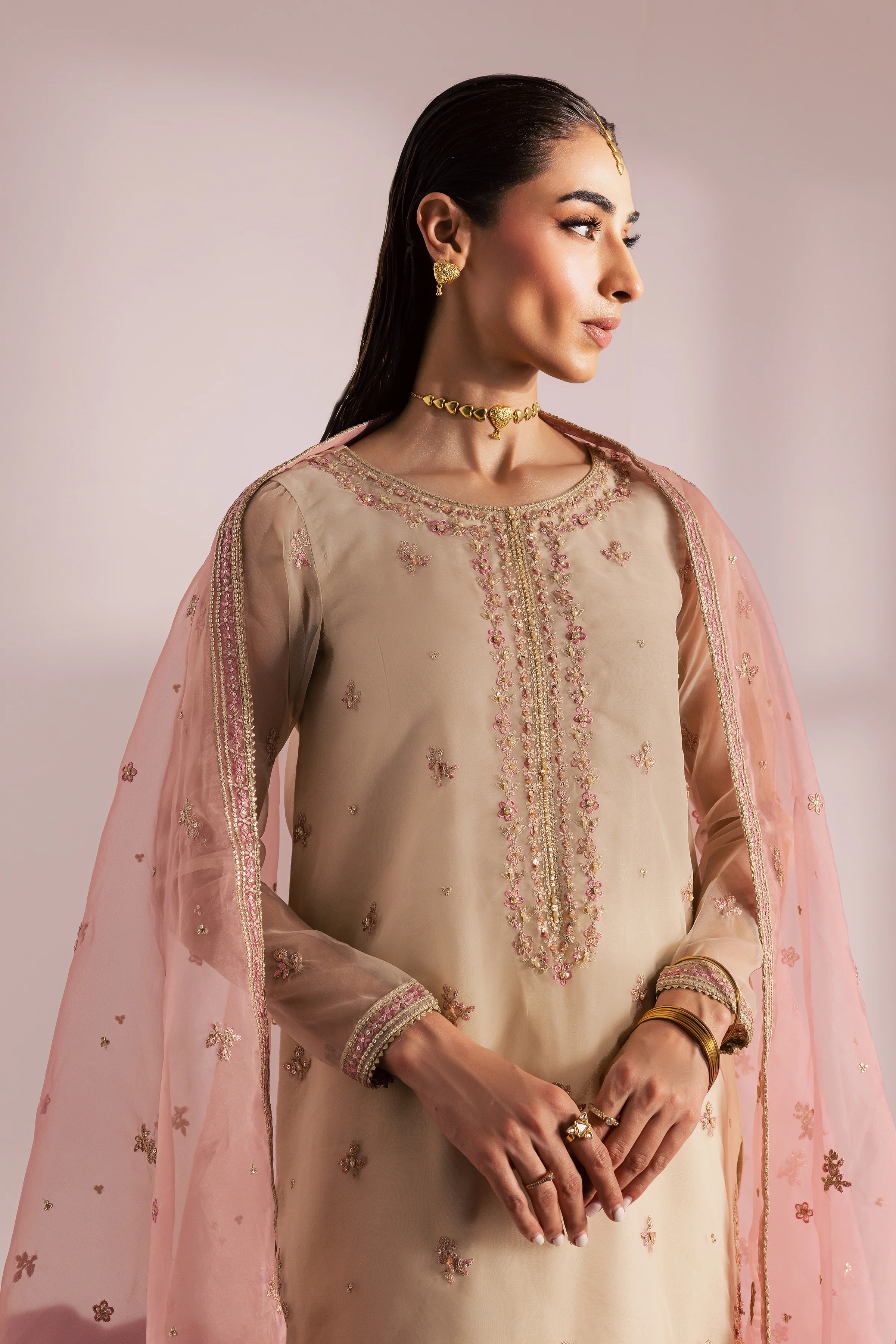 Munira 3Pc - Festive Luxe Pret - Image 3
