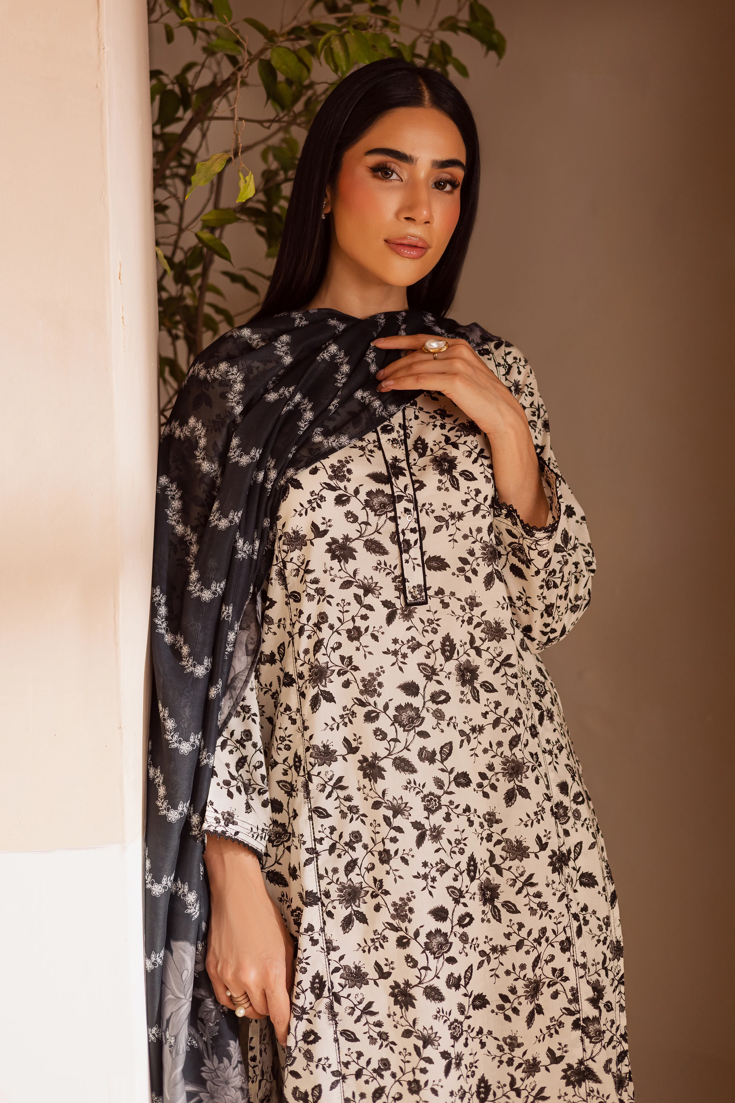 Nancy 3Pc - Printed Lawn Dress - Image 3