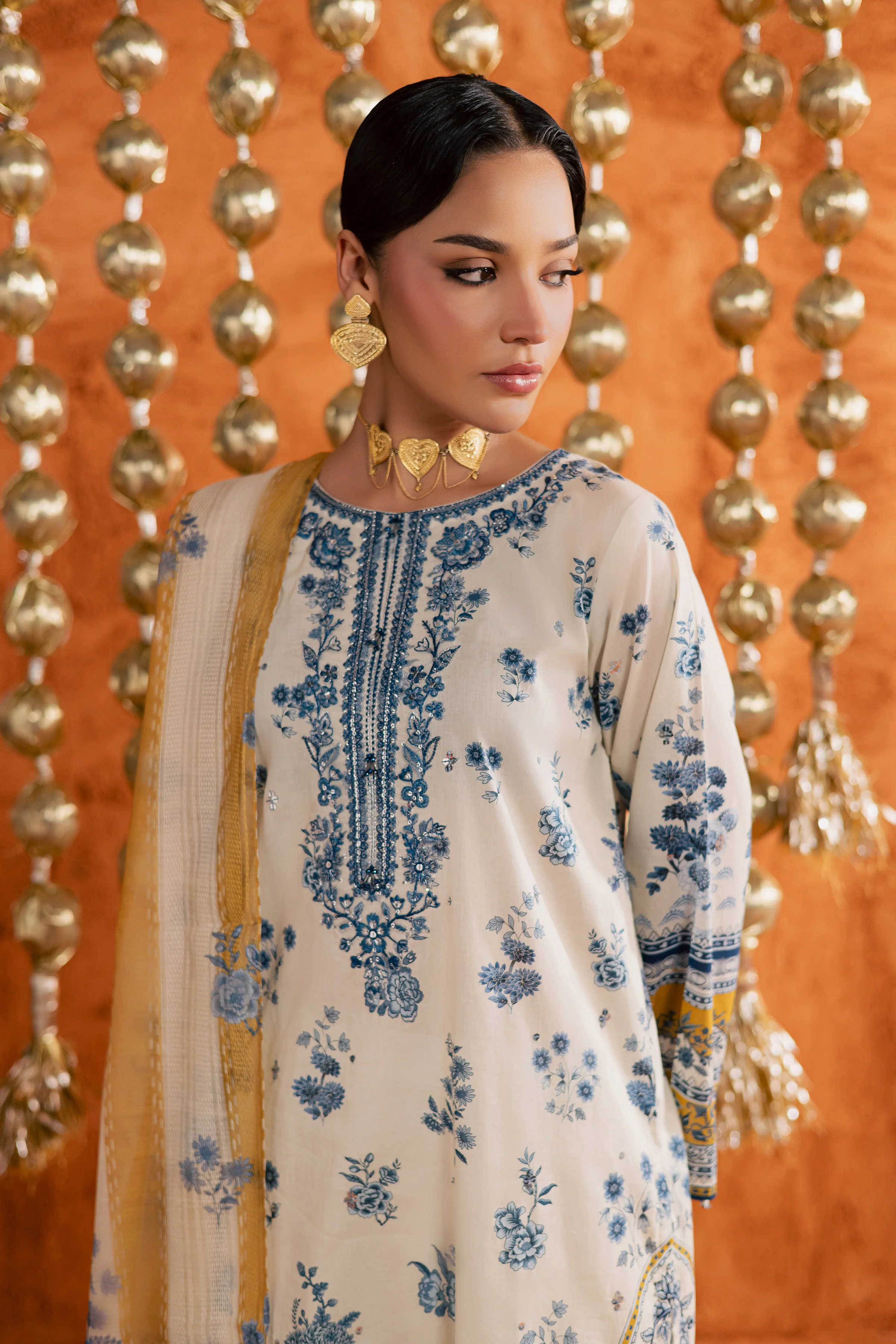 Nariman 3Pc - Printed Lawn Dress - Image 2