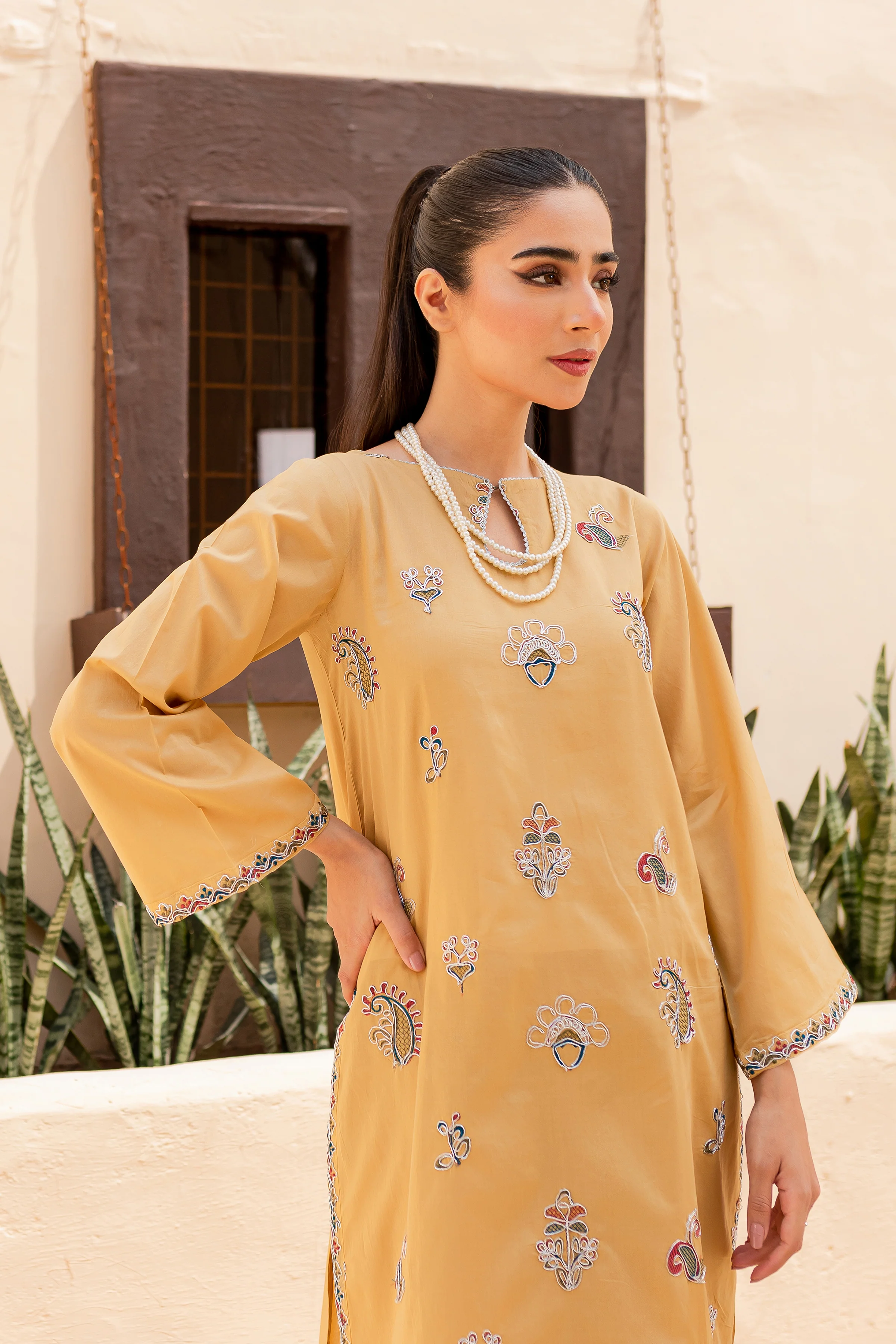 Nayab 2Pc - Image 3