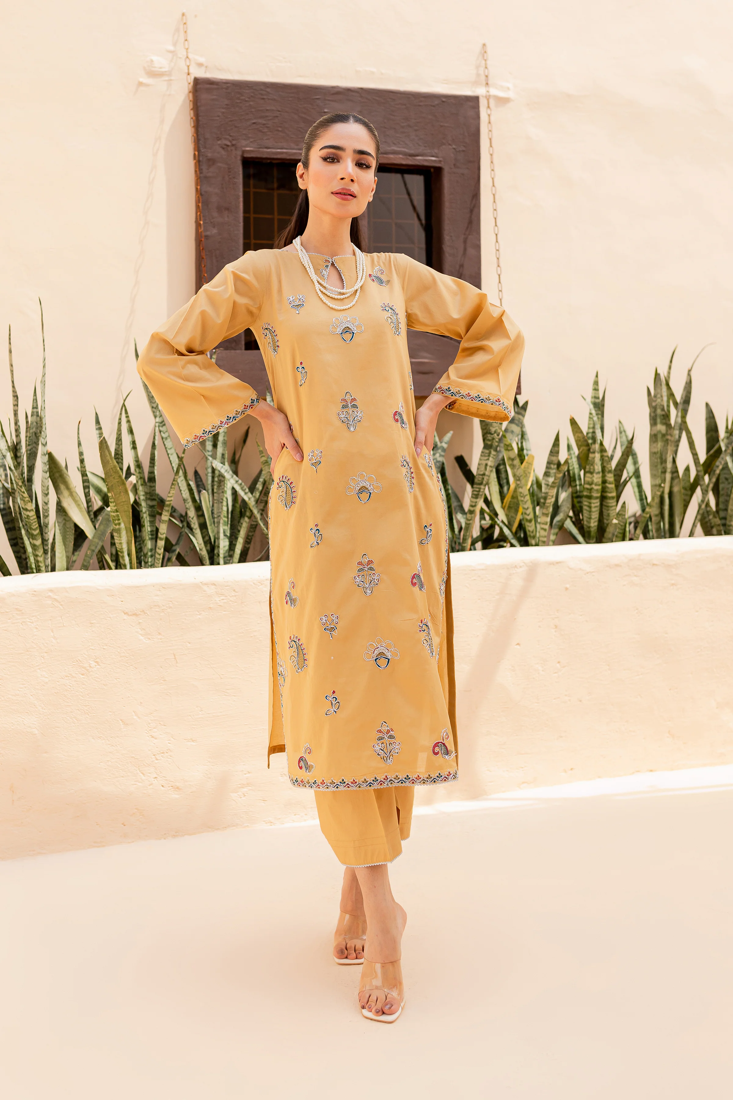 Nayab 2Pc - Image 6