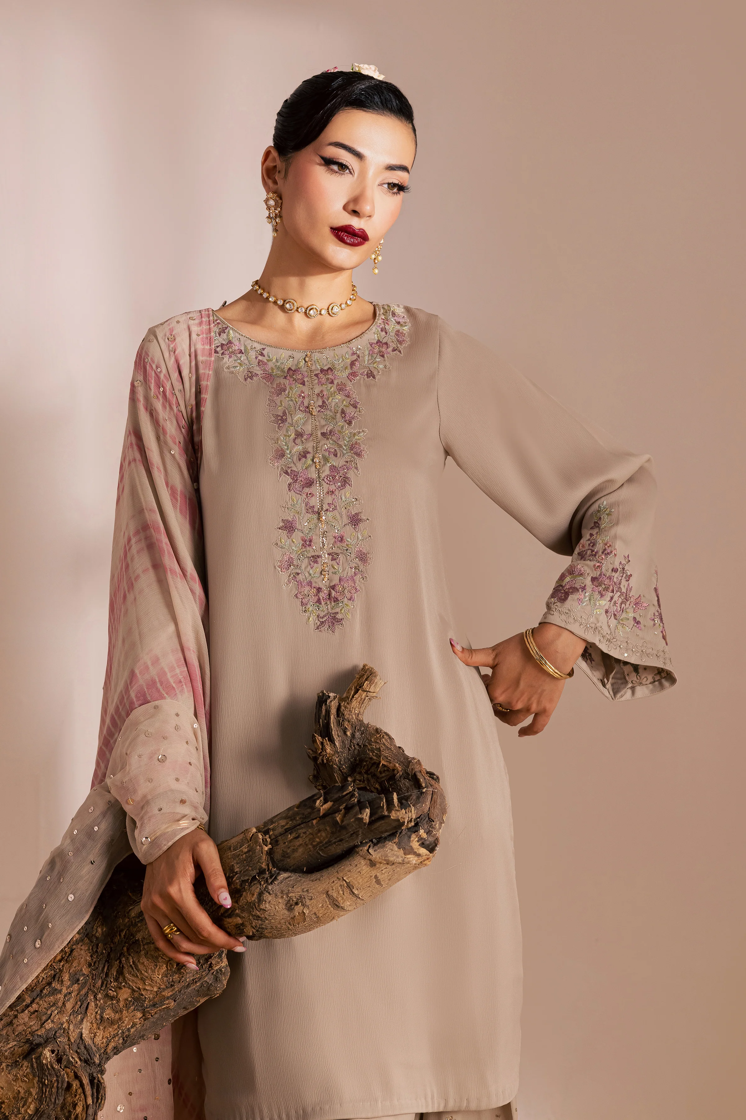 Nazli 3Pc - Festive Luxe Pret - Image 3